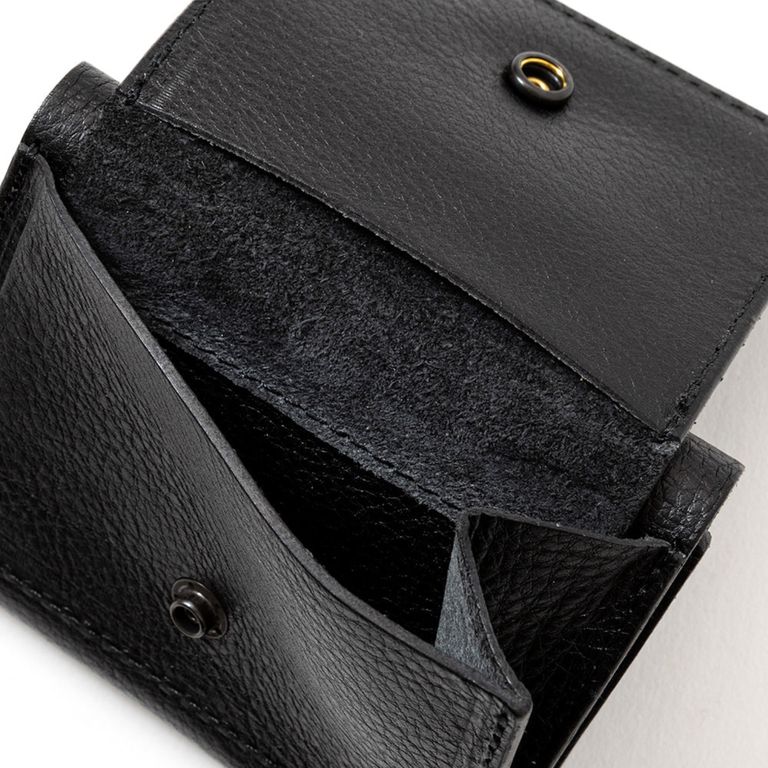 CALEE - PLANE LEATHER MULTI WALLET ＜STUDS CHARM＞ (BLACK