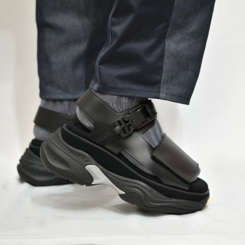 マグネットバックルシューサンダル / LB22SS-SHOES01 (BLACK)