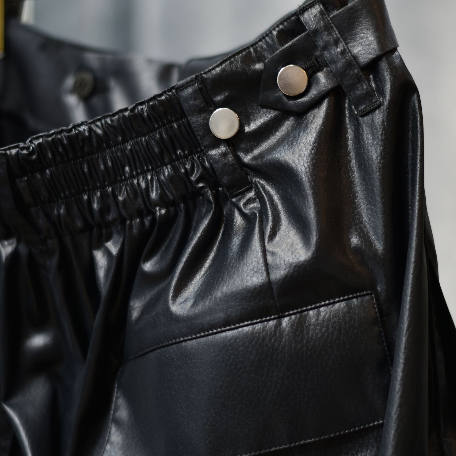 デタッチャブルワイドカーゴパンツ / LB25SS-PT05-FFL (BLACK)