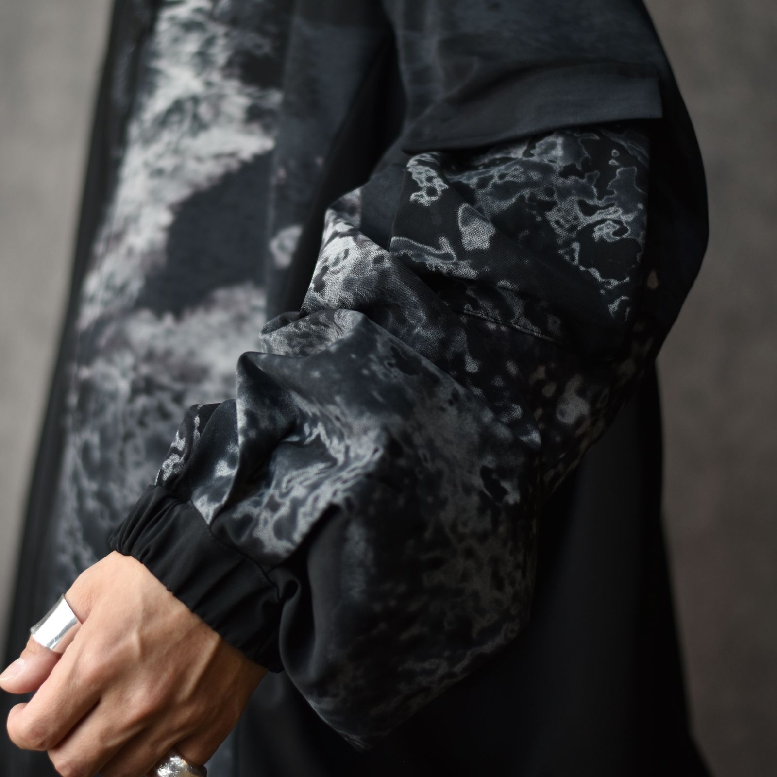 ウィンドブレーカー / LB24SS-BL03-SLV-SRK (BLACK)
