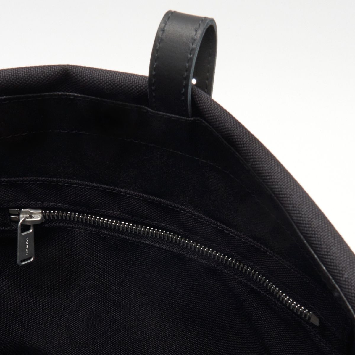 CORDURA BODY BAG (BLACK) / バッグ ブラック