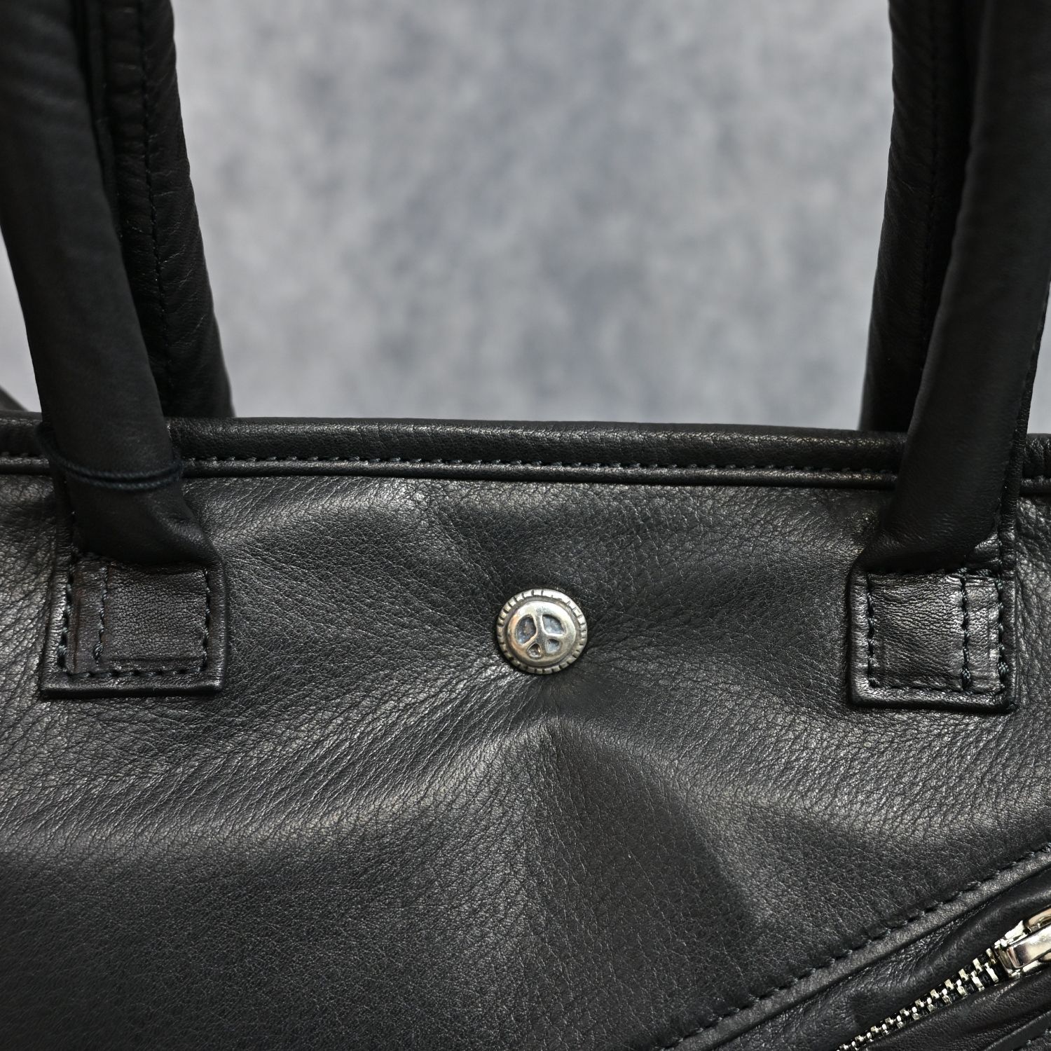 PC RIDERS LEATHER TOTE BAG S W/LOVE&PEACE SILVER （BLACK）｜トートバッグ （ブラック）｜BFA-P-017-3696