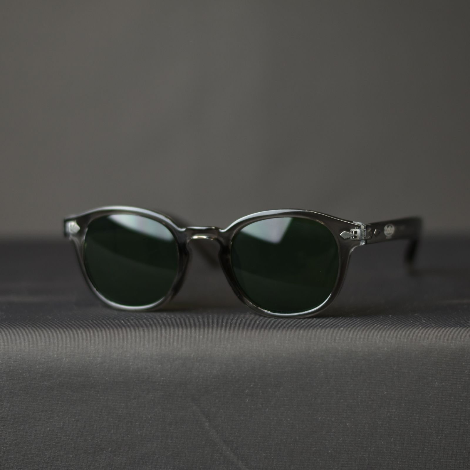 CUTRATE LOGO GLASSES (CLEAR GRAY × GREEN) / カットレイト ロゴ グラシズ