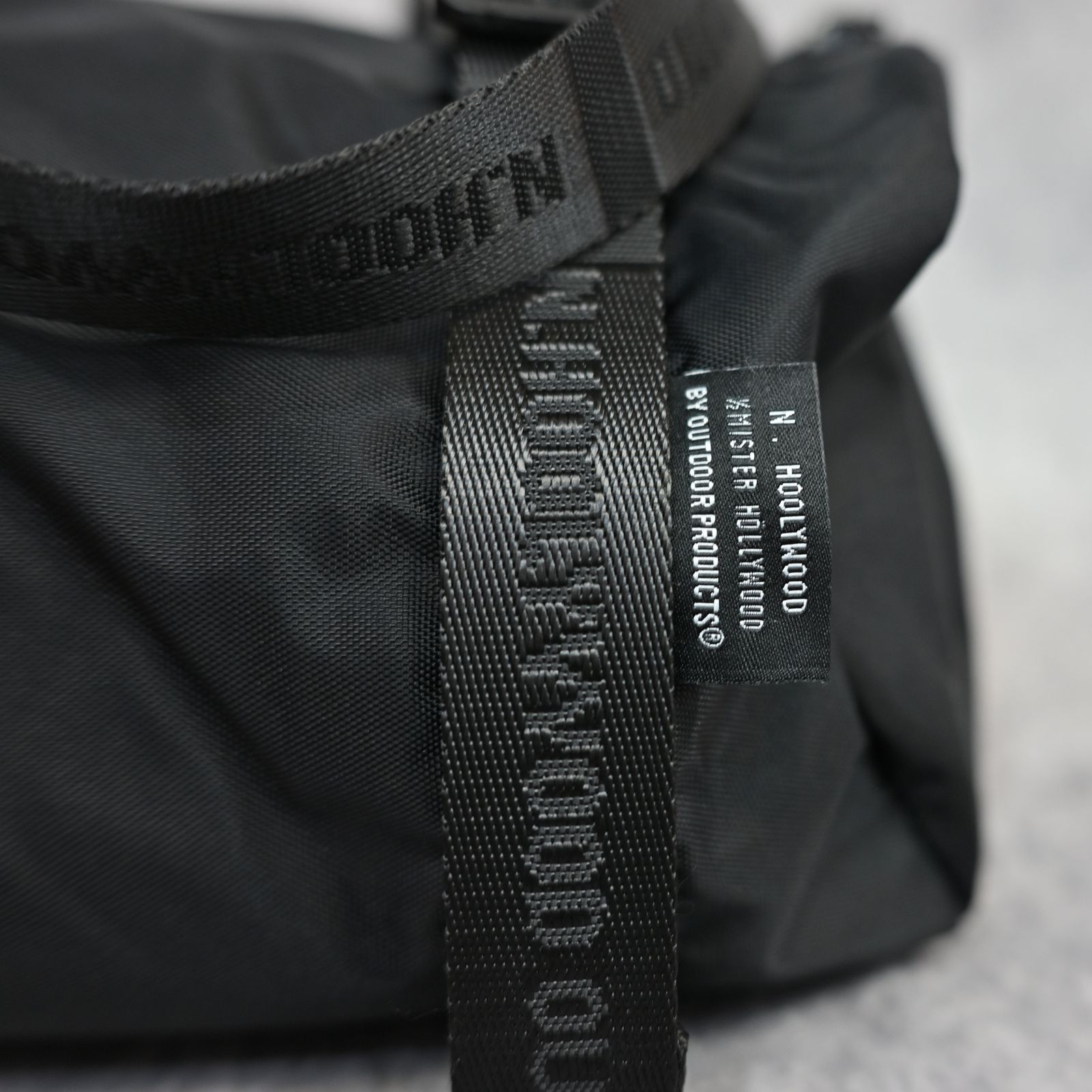 × OUTDOOR PRODUCTS MINI BARREL BAG （BLACK）｜2252-AC06