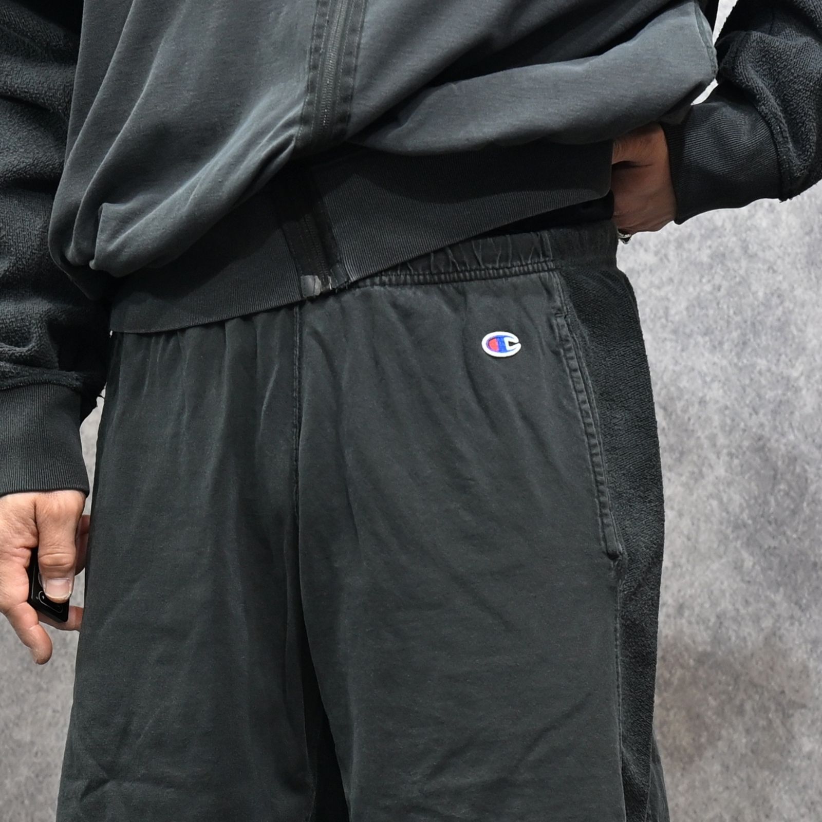 N.HOOLYWOOD × Champion｜HALF PANTS （CHARCOAL / チャコール）｜ハーフパンツ｜C8-D513
