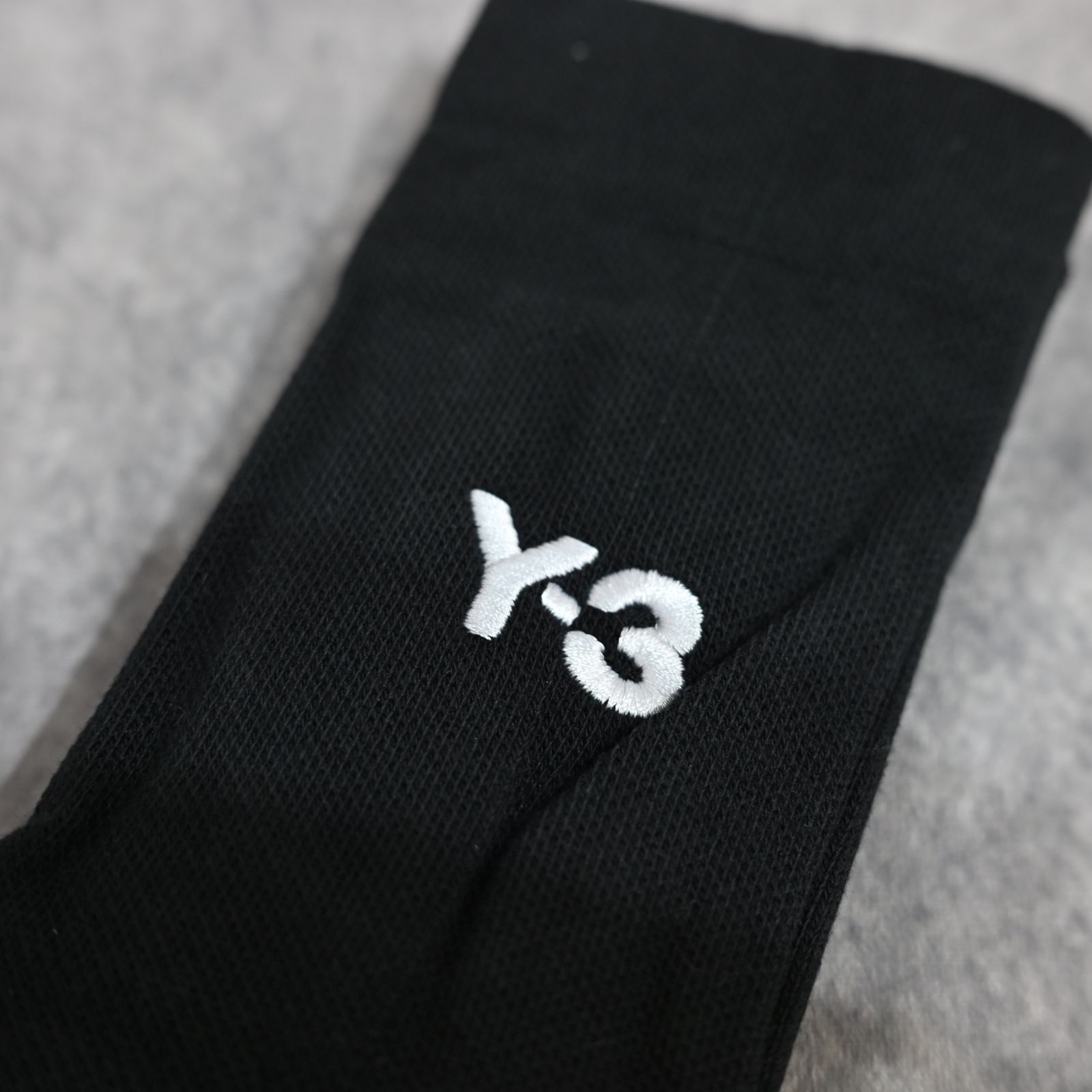 Y-3 STRIPES SOCK （BLACK） / ストライプ ソックス （ブラック）IZ3173