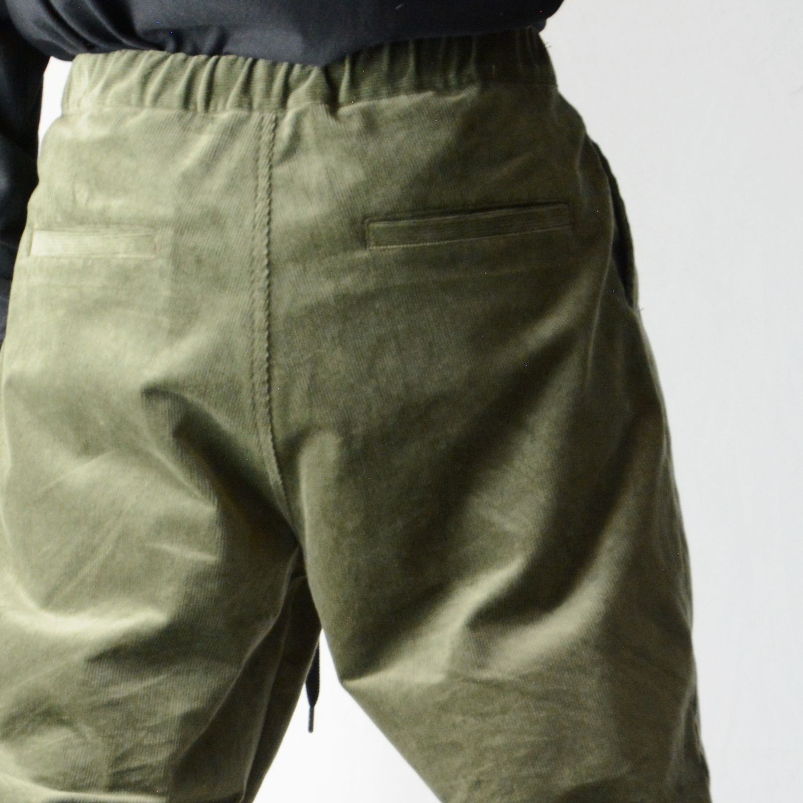 ISAMU KATAYAMA BACKLASH ダメージ加工 コーデュロイパンツ ISAMU KATAYAMA BACKLASH - コーデュロイ ワイドパンツ （KHAKI