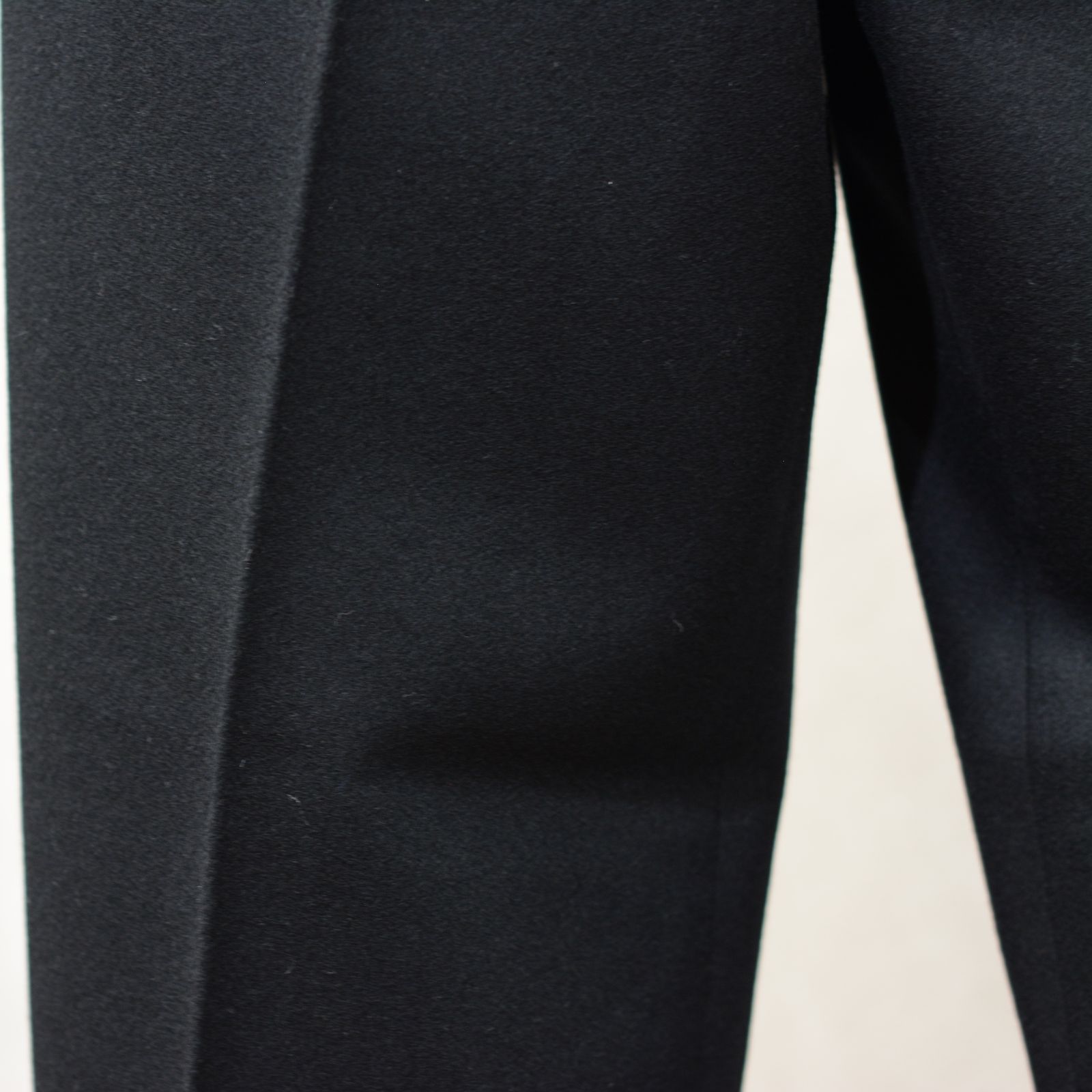 Wool flannel wide trousers ”