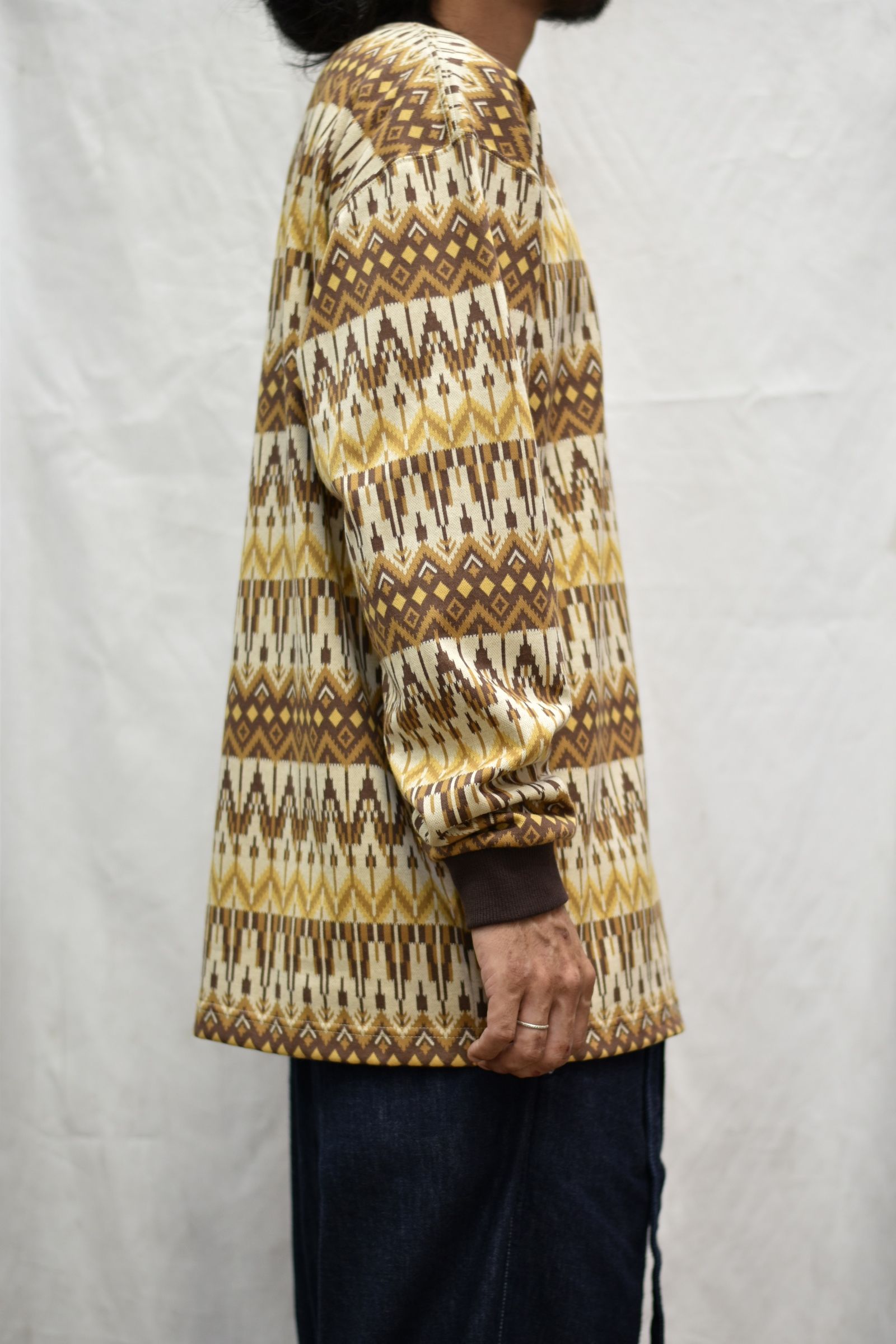 JACQUARD BORDER DROP SHOULDER L/S CUTSEW (BROWN)
