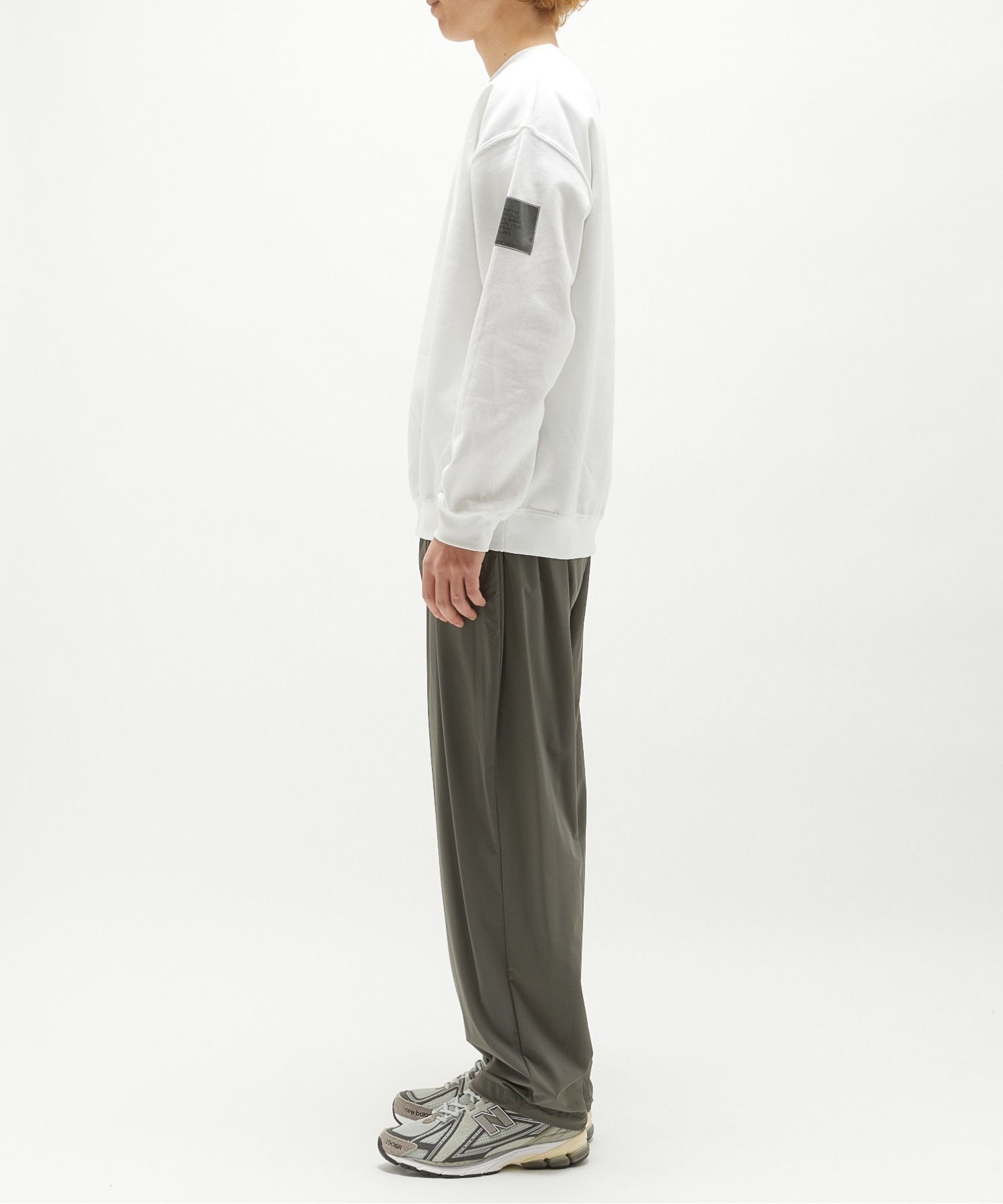 CREWNECK SWEARTSHIRT （WHITE） 裏毛トレーナー