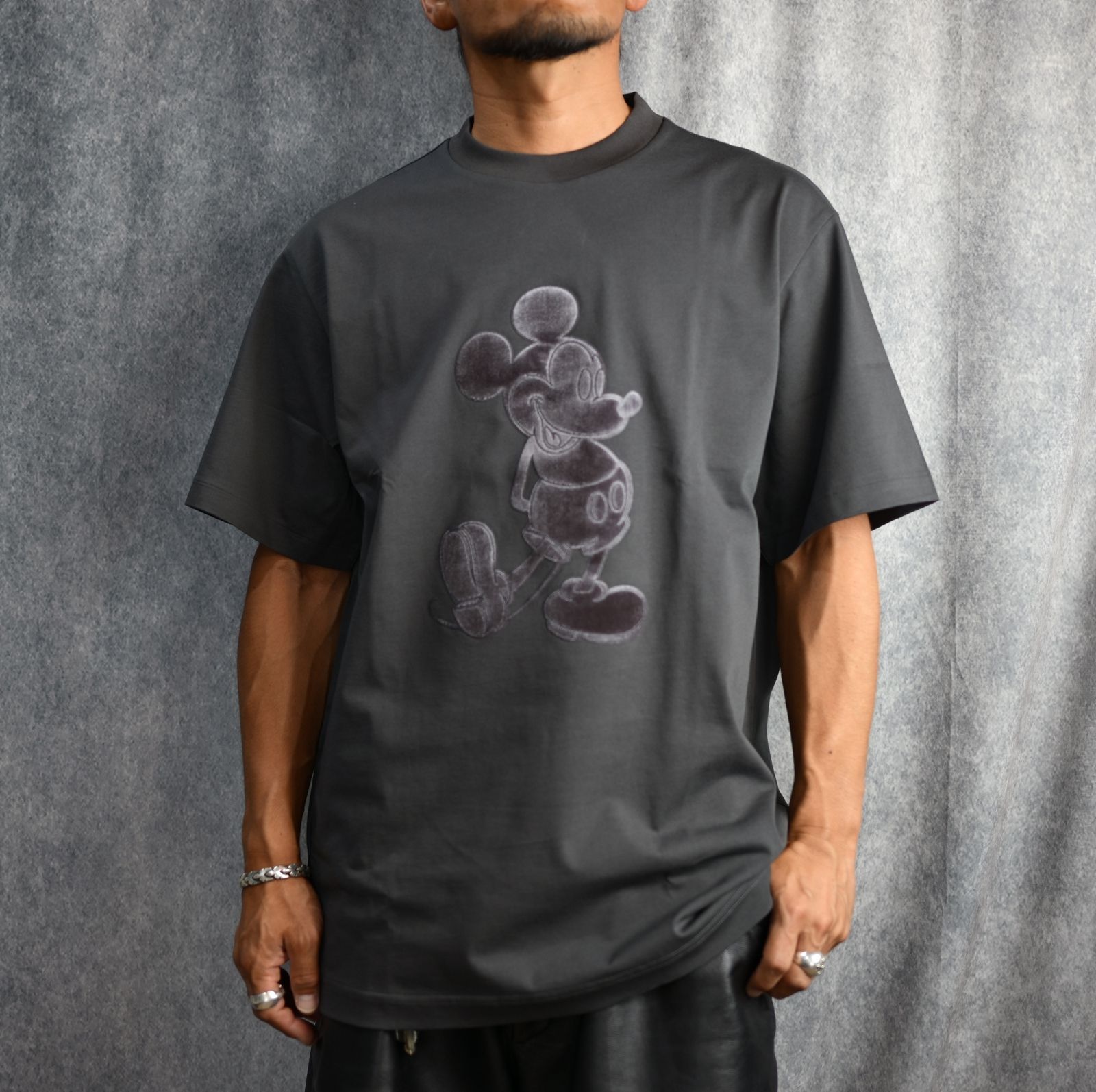 Disney Mickey T-SH (CHARCOAL) / ミッキー Tシャツ （チャコール）