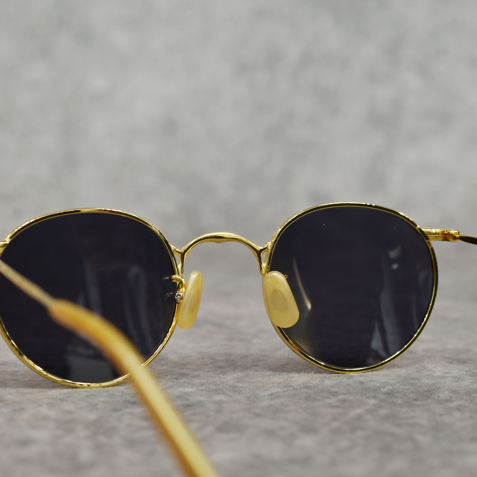 VINTAGE TYPE CIRCLE METAL GLASSES (GOLD / GRAY)｜ヴィンテージタイプ サークルメタル サングラス｜CL-25AW003G