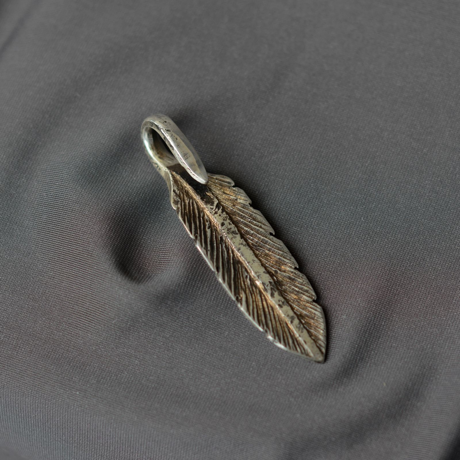 × JUNUEZONO FEATHER ONE （シルバー）