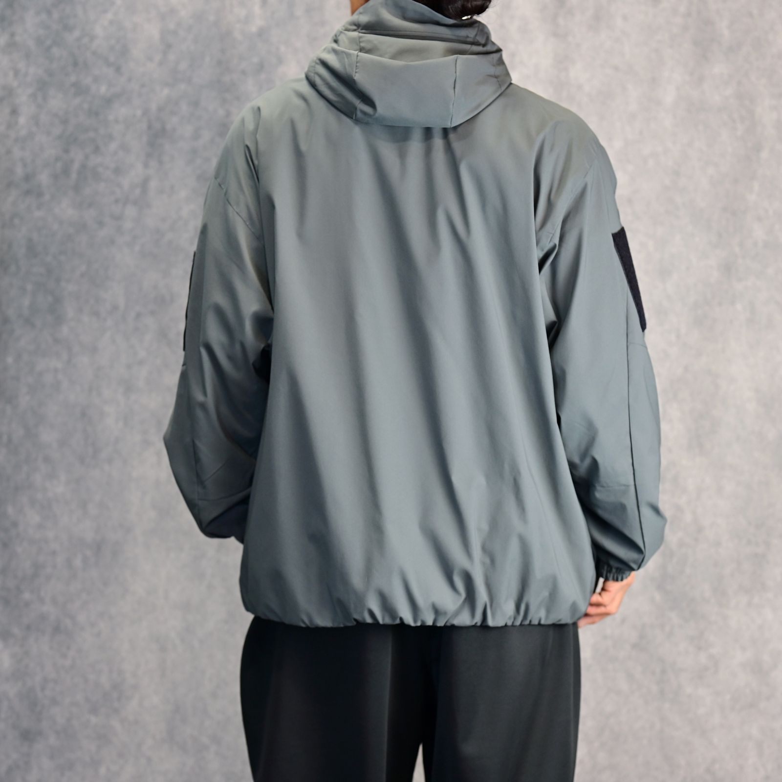 EXCHANGE HOODIE BLOUSON （CHARCOAL） エクスチェンジ フーディーブルゾン （チャコール） 9251-BL02-001