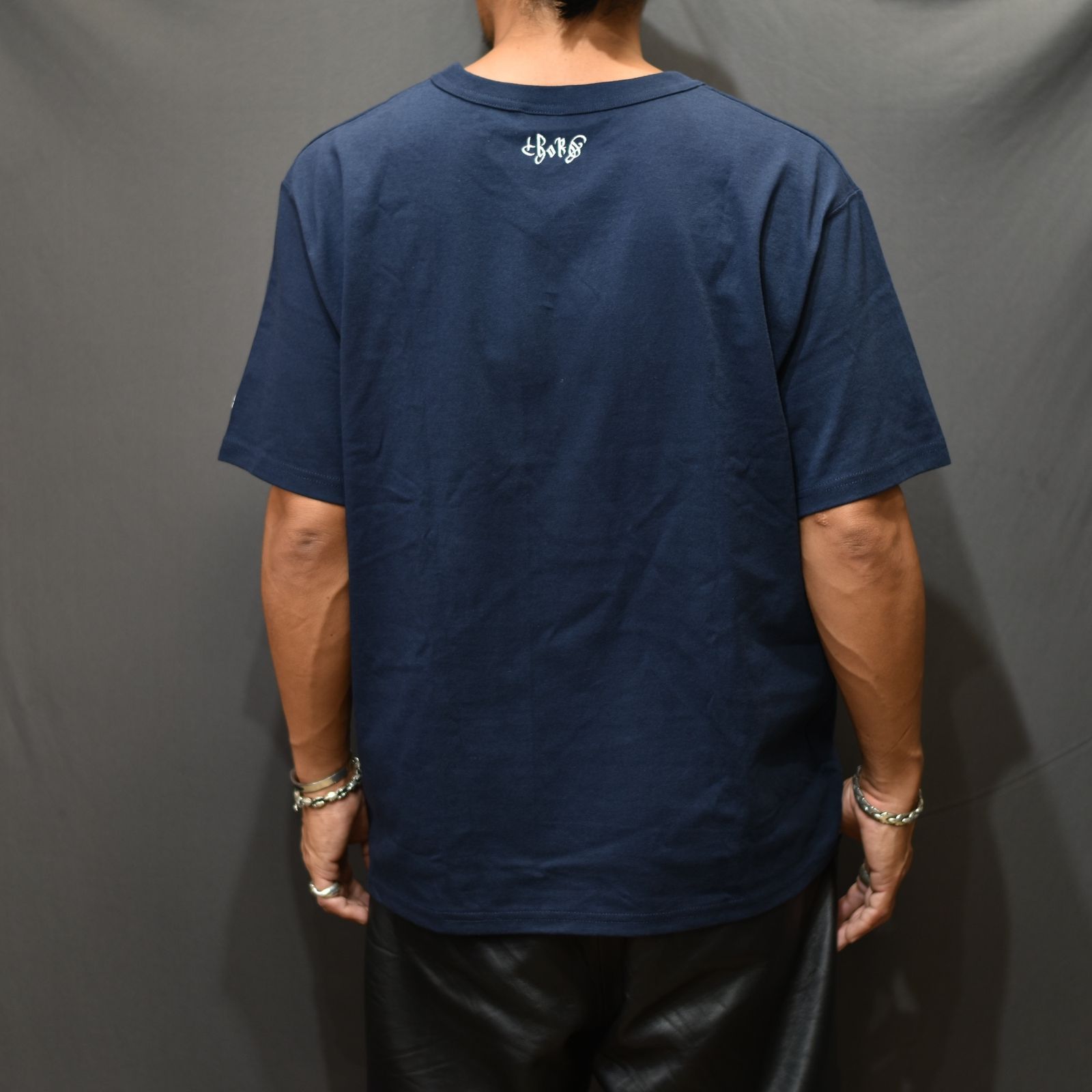 CHAMPION 7OZ ”chord” EMBROIDERY SHORT SLEEVE TEE (NAVY) / チャンピオン ロゴ刺繍 半袖Tシャツ