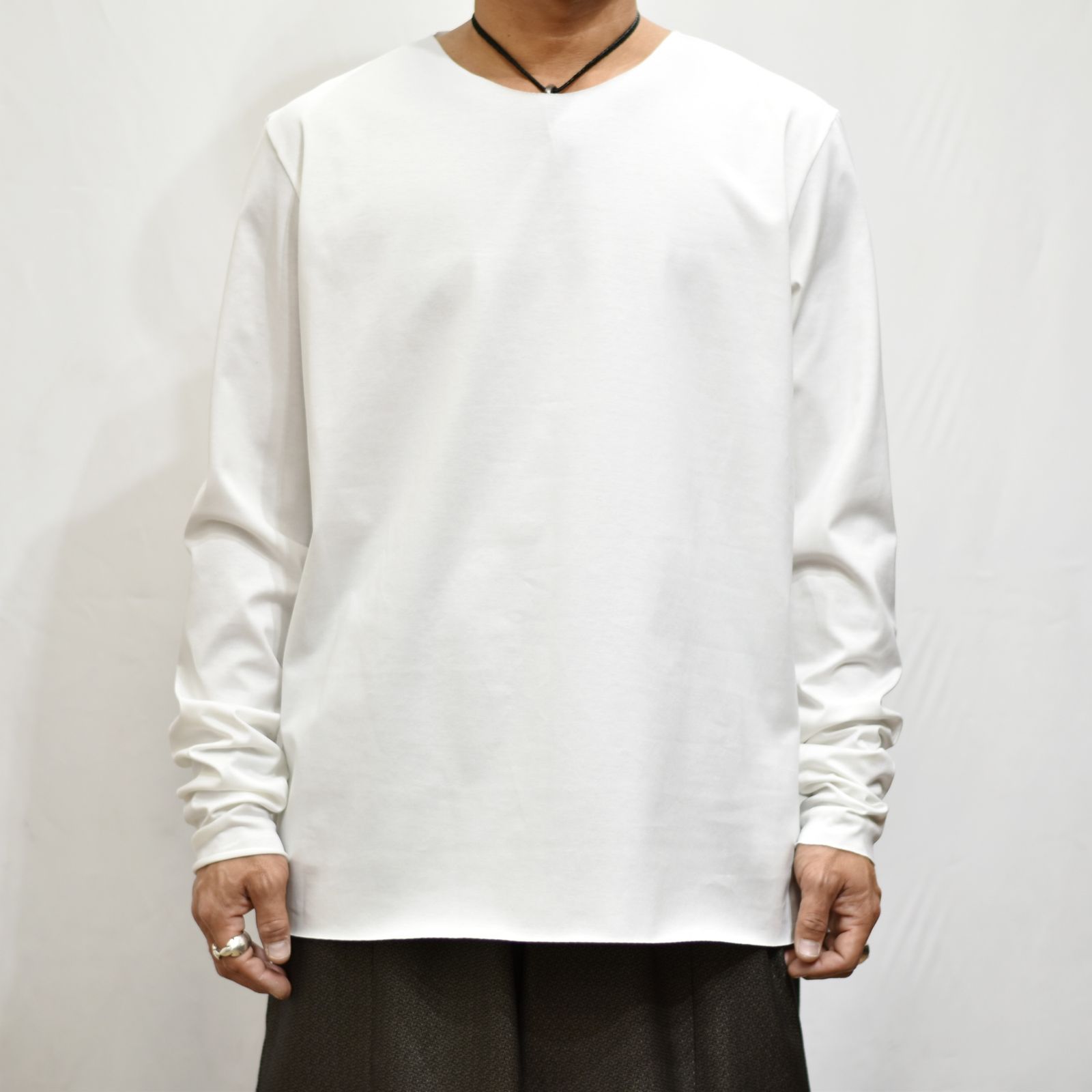 sumire pullover ver. long sleeve (white)