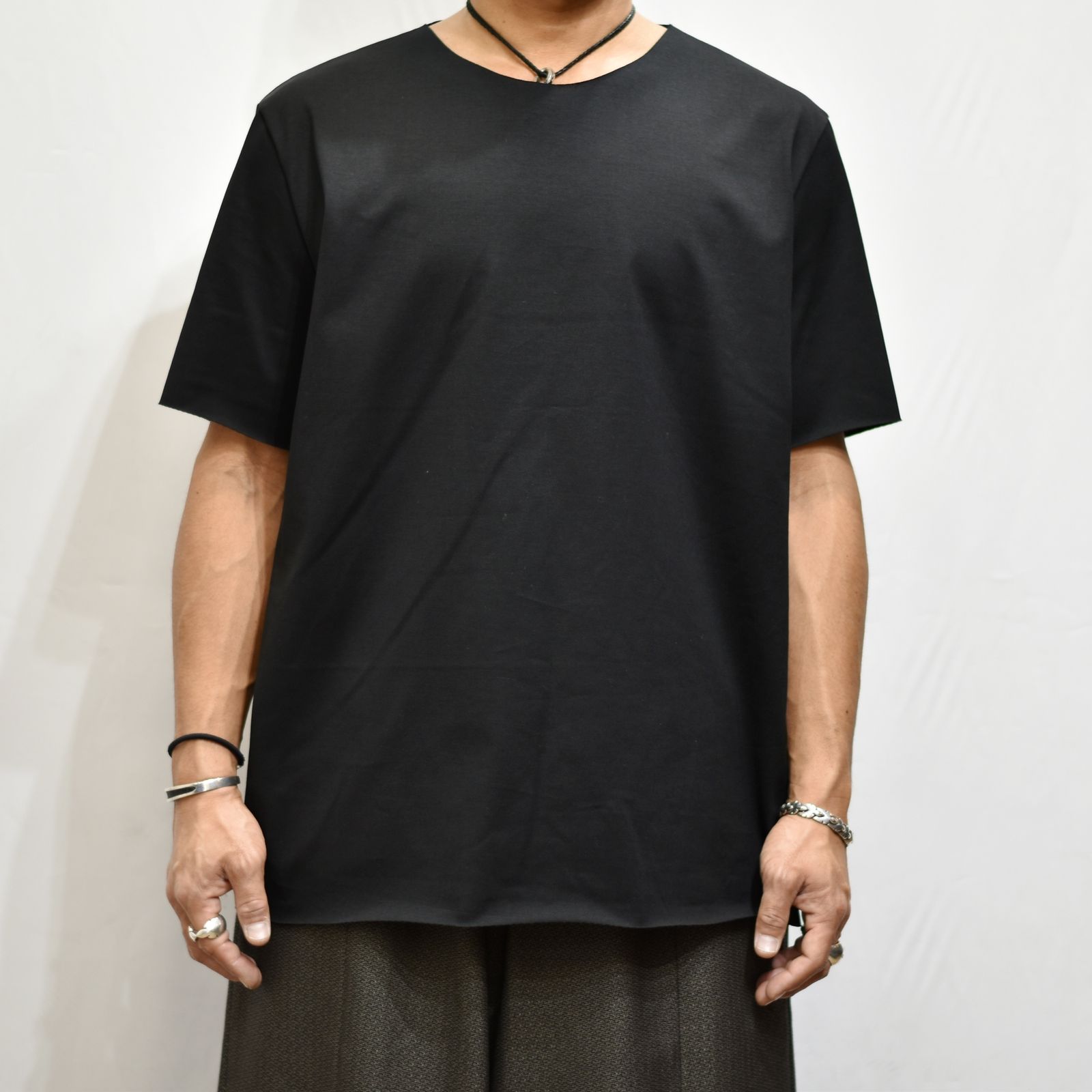 sumire pullover ver. short sleeve (black)