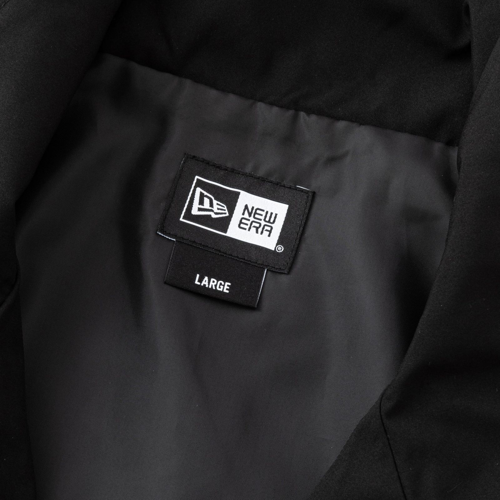 × NEWERA®︎ CALEE LOGO OVERSIZED PIPING TRACK JACKET ＜EXCLUSIVE＞ (BLACK) / ニューエラ トラックジャケット