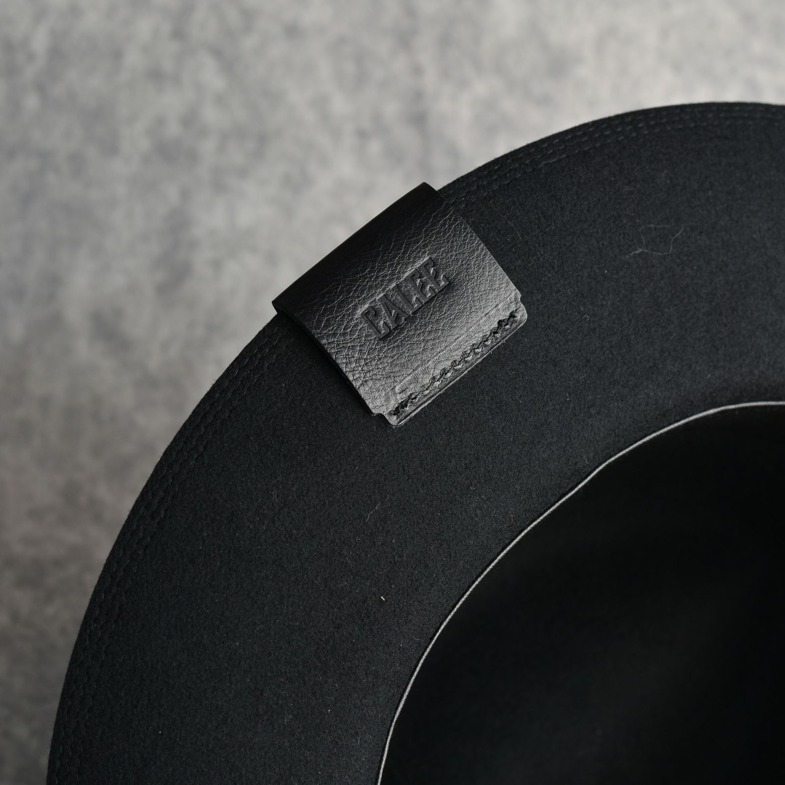 × THE H.W.DOG&CO. WOOL HAT (BLACK) / ザ エイチダブリュウ ドッグアンドコー ウール 中折れハット