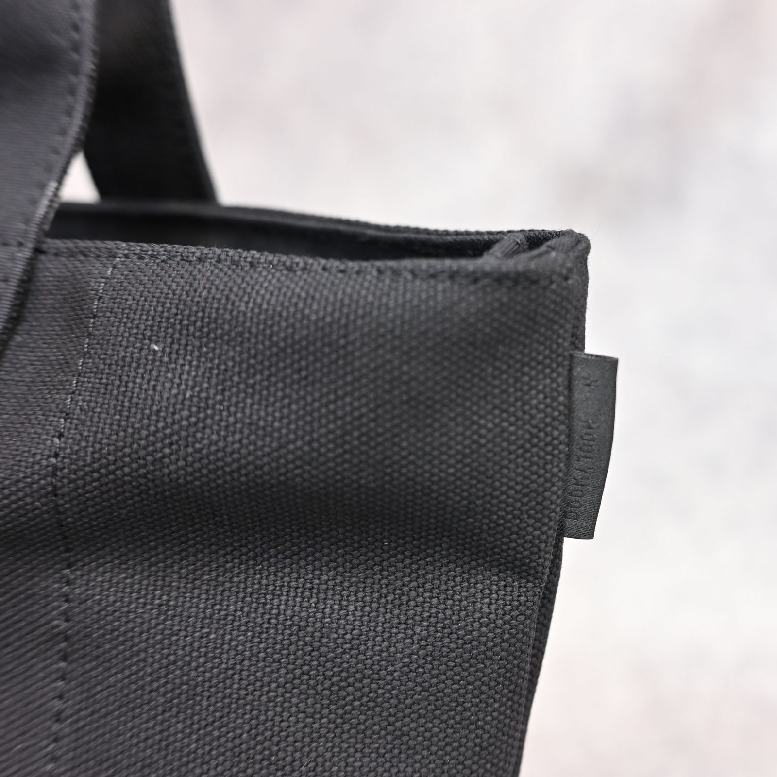 TOTE BAG （BLACK） / ミニ トートバッグ (ブラック) AC16