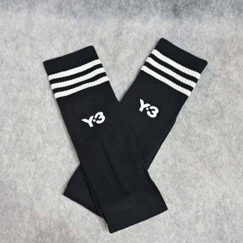 Y-3 STRIPES HIGH SOCKS （BLACK） / ロングソックス （ブラック） KD0204