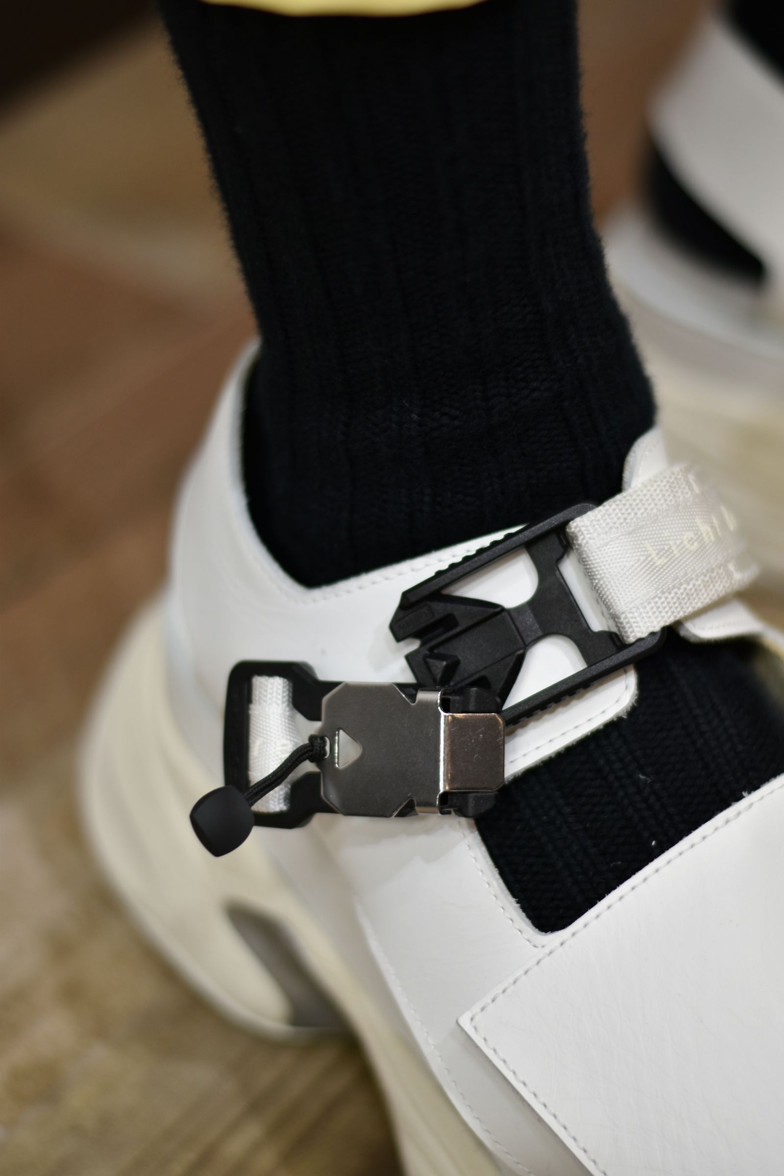 マグネットバックルシューサンダル / LB22SS-SHOES01 (WHITE)