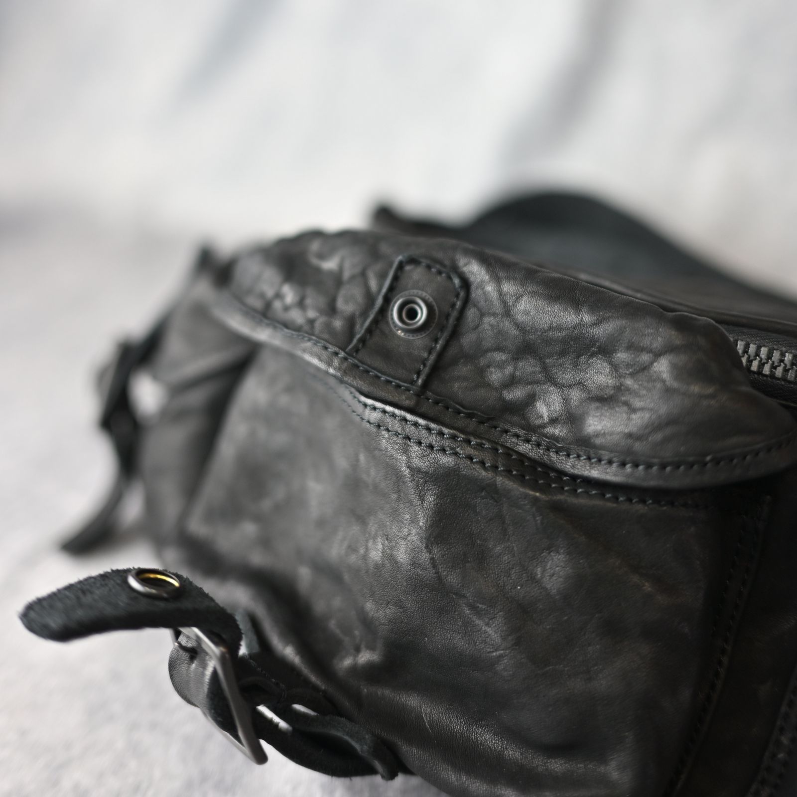 ジャパン ダブルショルダー フルタンニン製品染め 3ピンベルト ウエストバッグ （BLACK） 92-12
