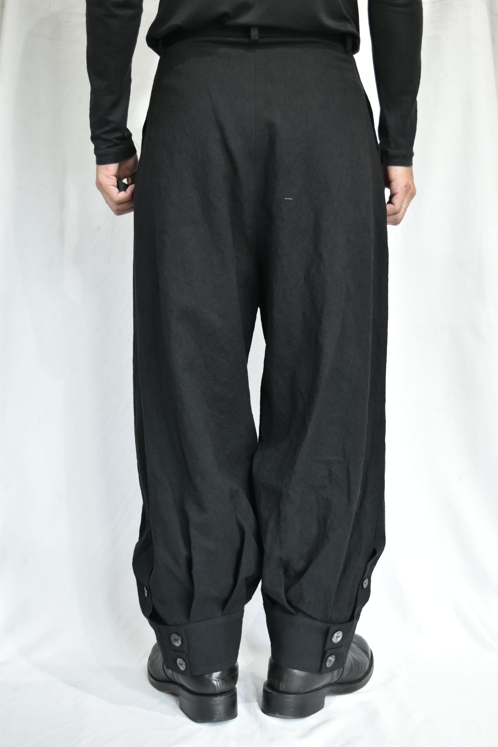 higotai pants