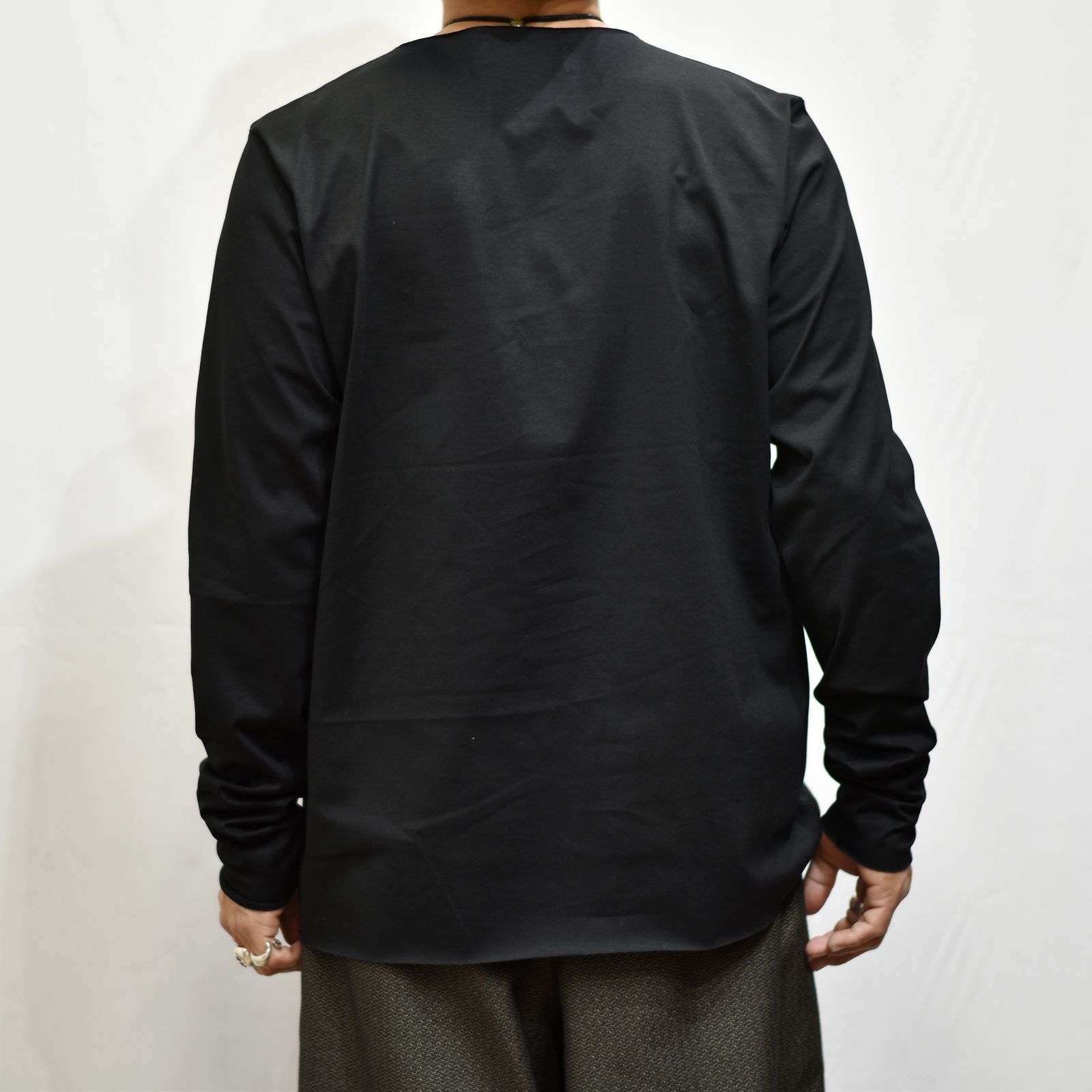 sumire pullover ver. long sleeve (black)