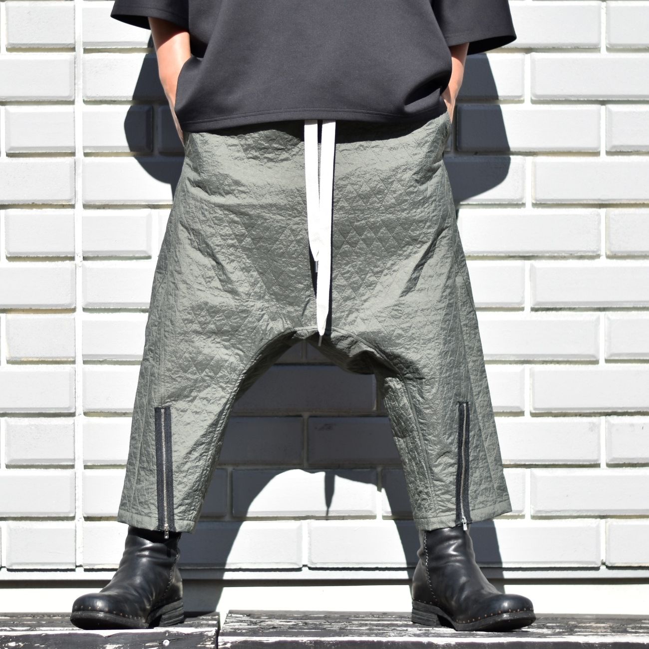 quilting passive pants (KHAKI GRAY) / キルティング パッシブ パンツ