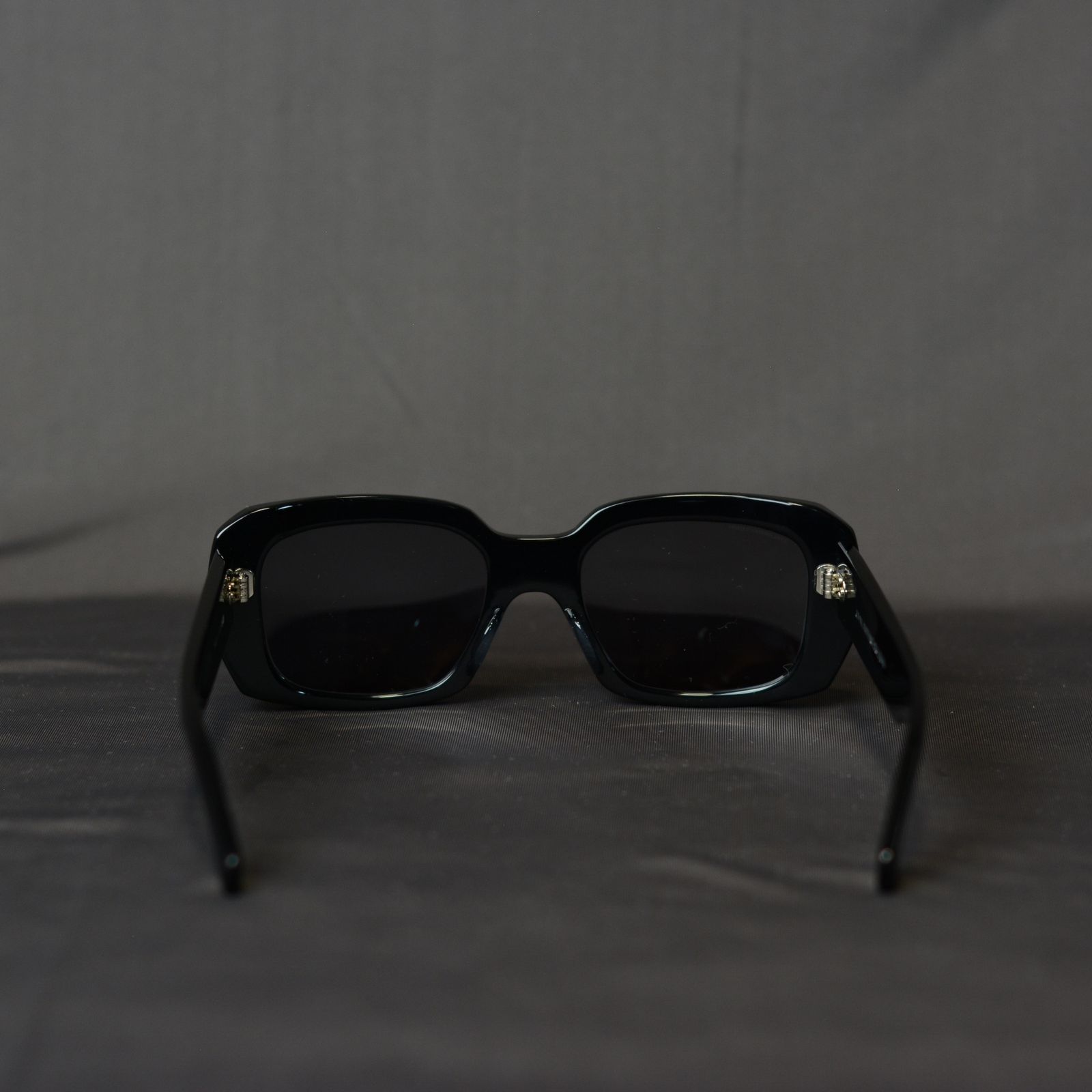 JOHNLAWRENCESULLIVAN - Television cut glasses | chord online store