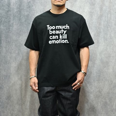 Too Much beauty TEE （BLK） プリント Tシャツ （ブラック）｜MDFBF08402
