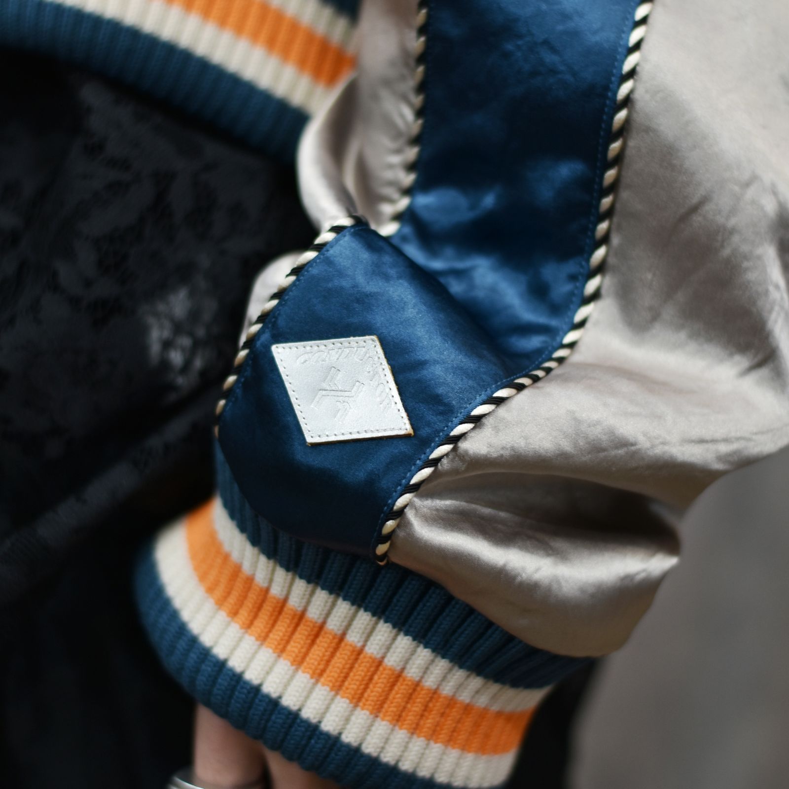 CROPPED YAMA KING EMBROIDERED SOUVENIR JKT (BLUE)｜閻魔大王 スーベニアジャケット・スカジャン ショート丈・短丈｜PD25AW02