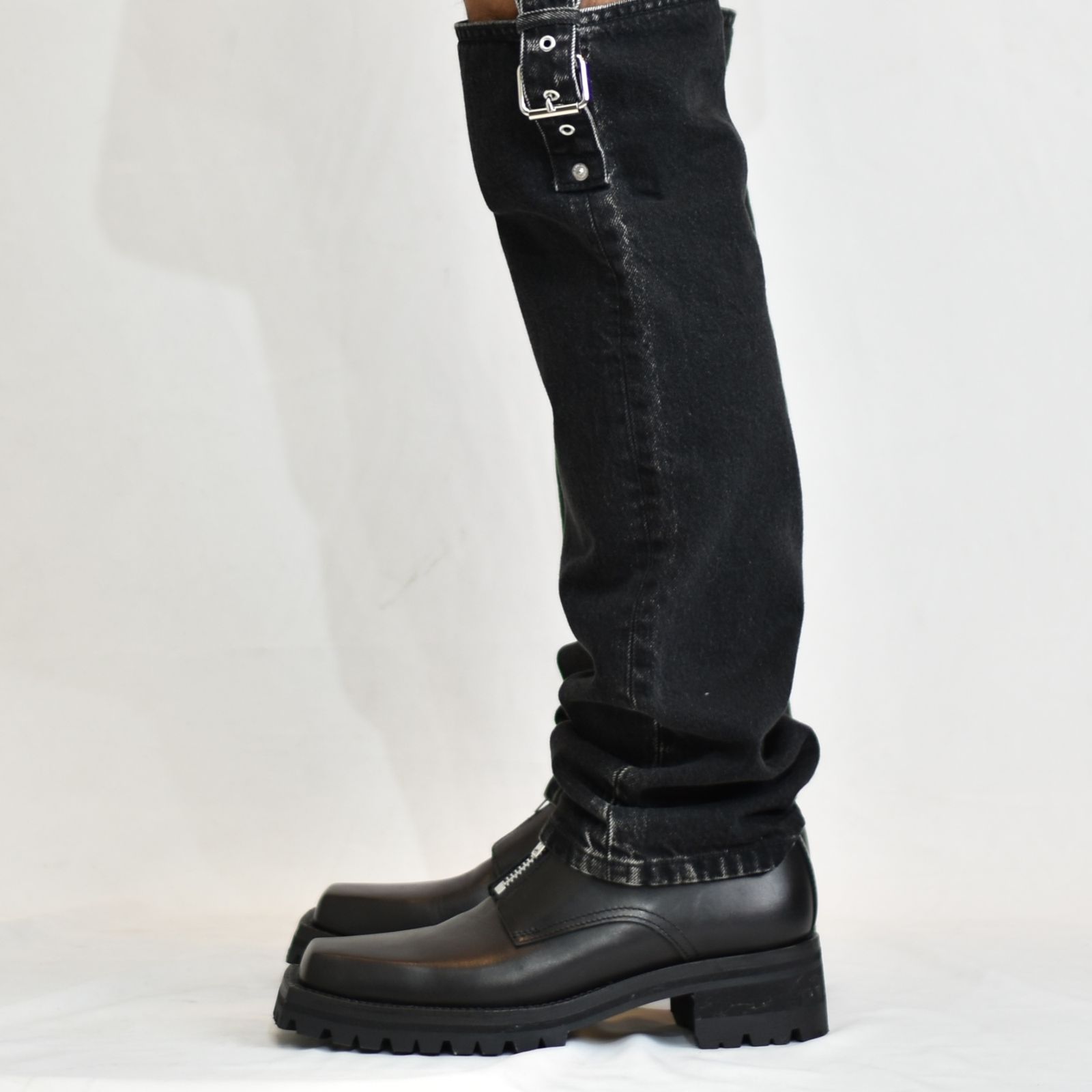 Washed denim detachable pants”