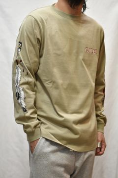 MULTI PRINT L/S TEE (BEIGE)