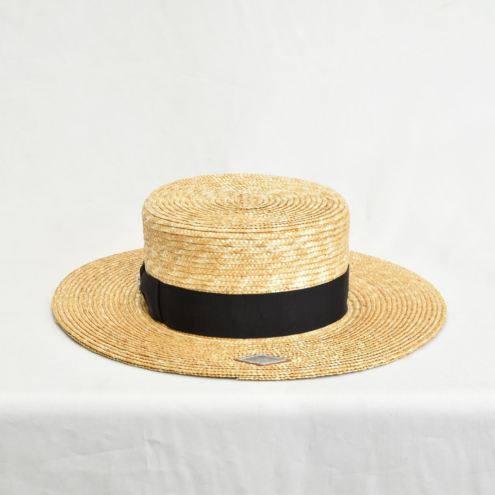 el conductorH - LONG BLIM SKULL STUDDED BOATER HAT (IVORY el conductorH - LONG BLIM SKULL STUDDED BOATER HAT (IVORY