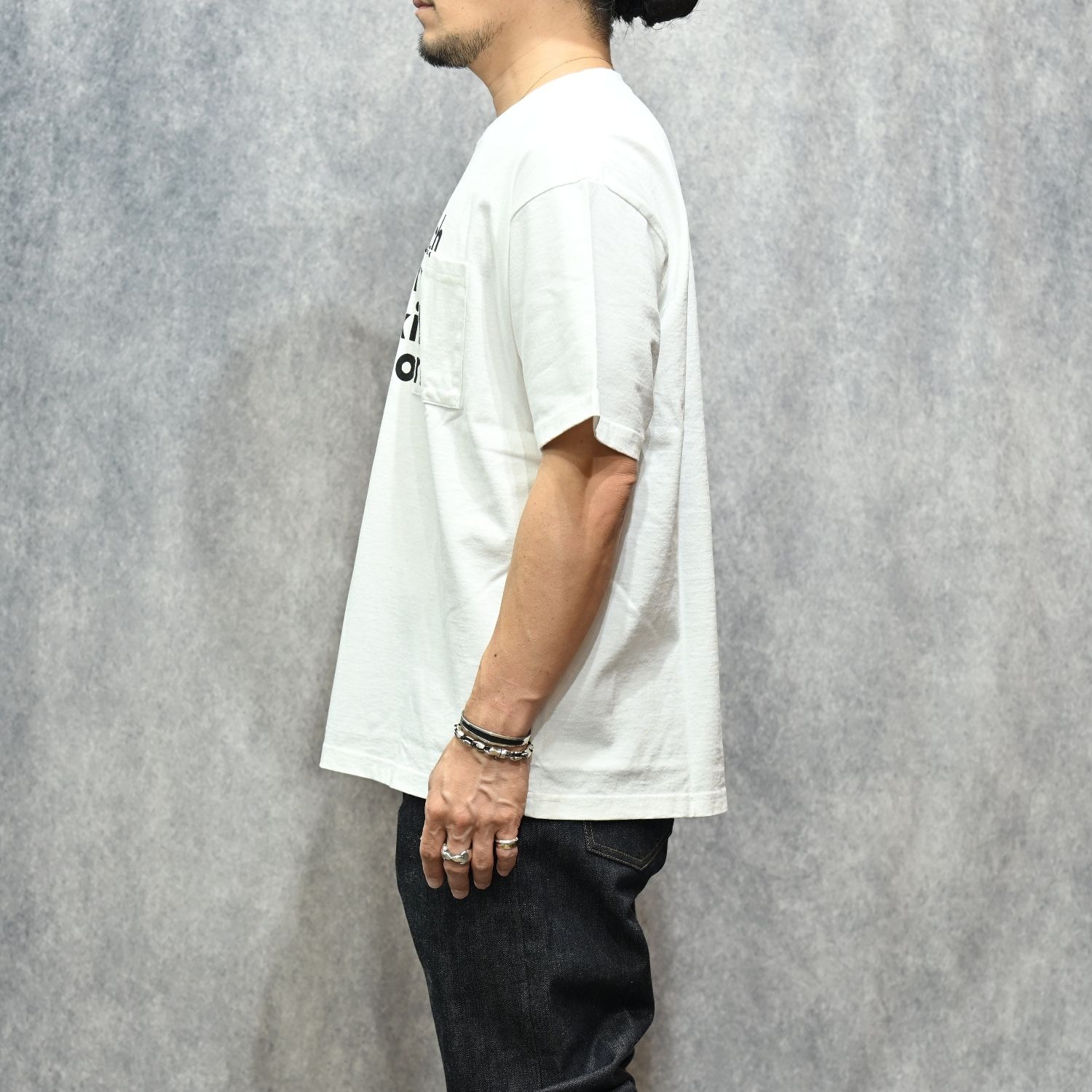 Too Much beauty TEE （WHT） プリント Tシャツ （ホワイト）｜MDFBF08402