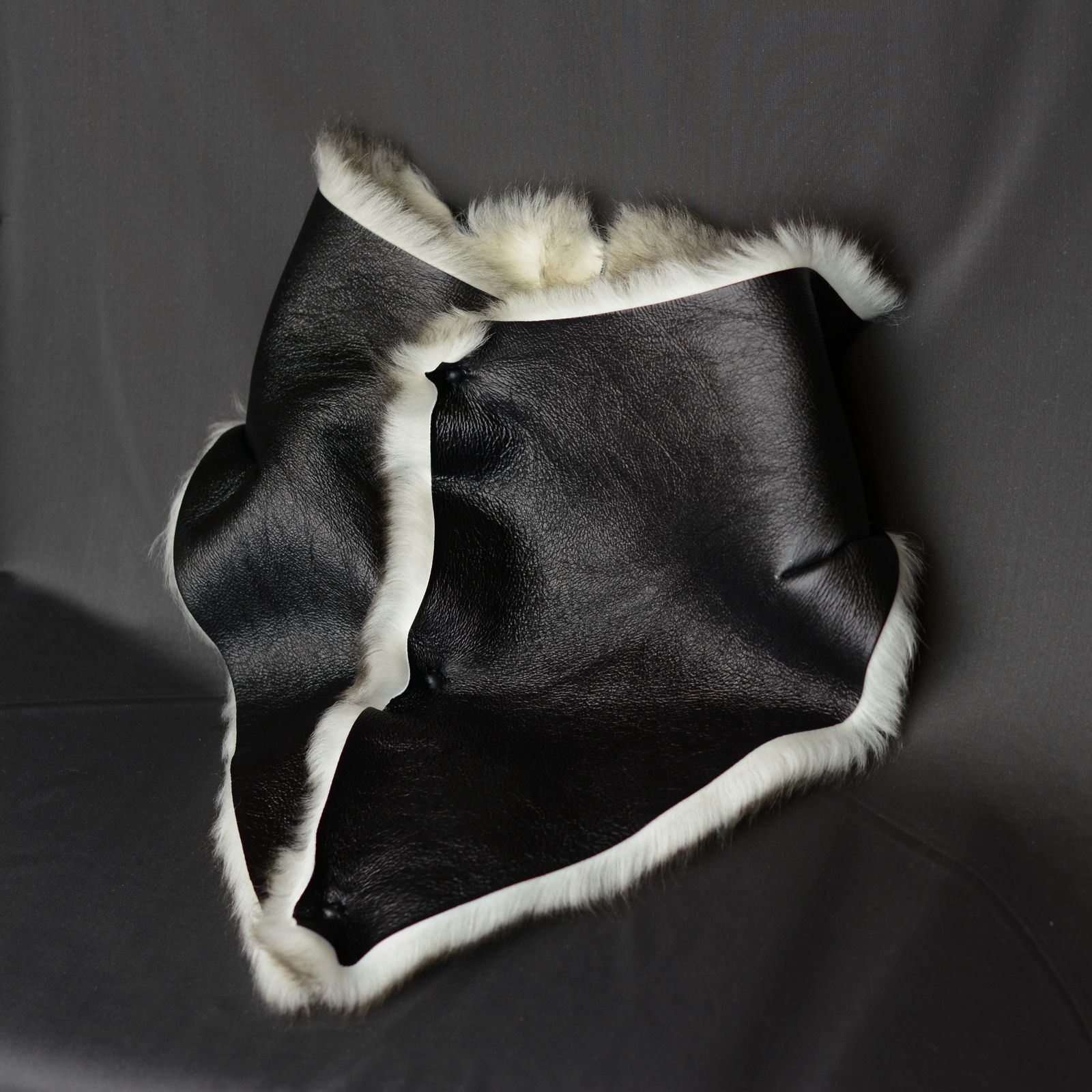 SHEEP SHEARLING NECK WAEMER"