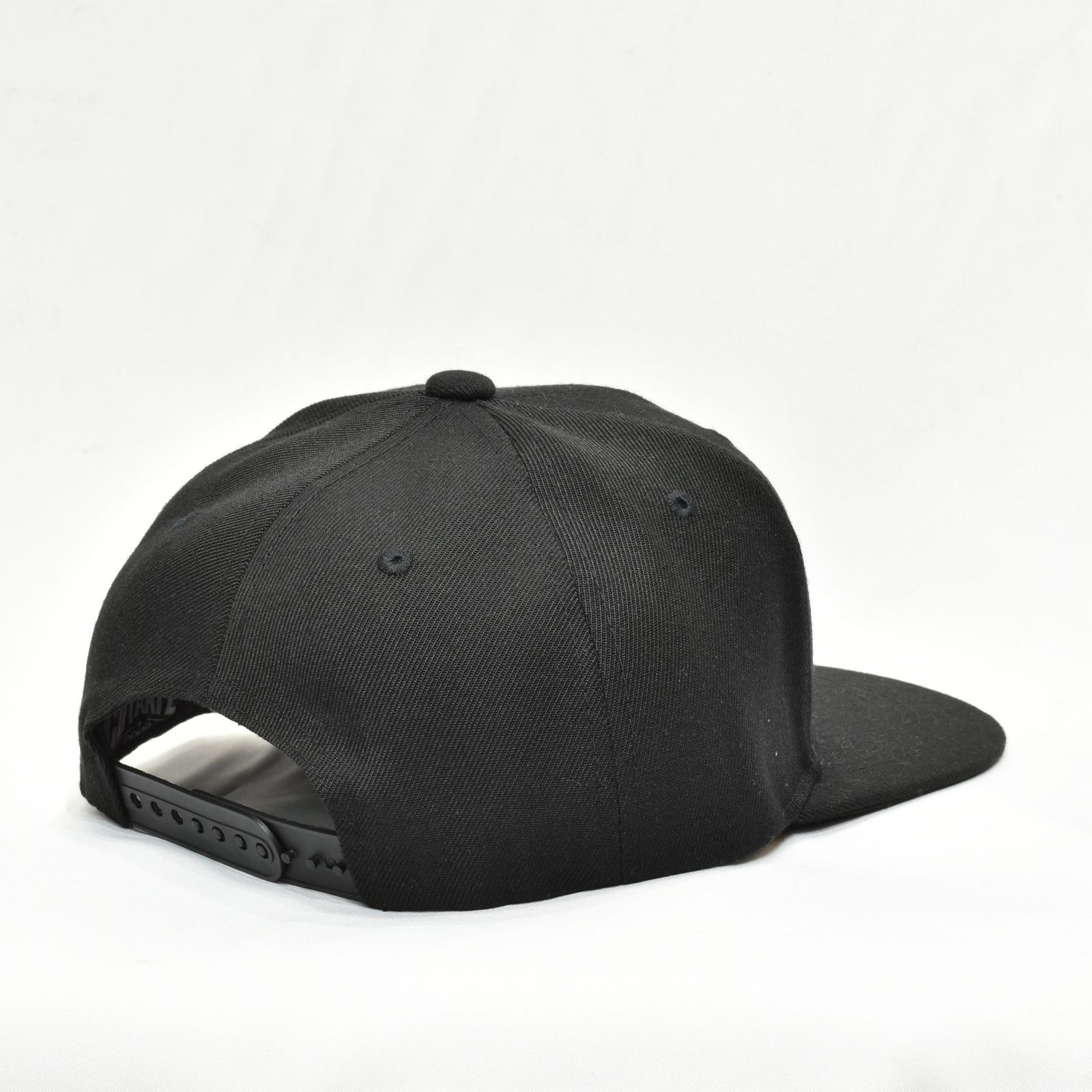 CUTRATE LOGO EMBROIDERY CAP  (BLACK/RED)