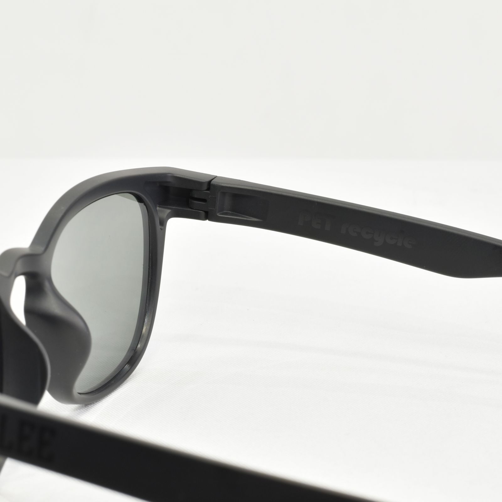 Wellington type up cycle shades (Black) / ウェリントン タイプ アップサイクル サングラス