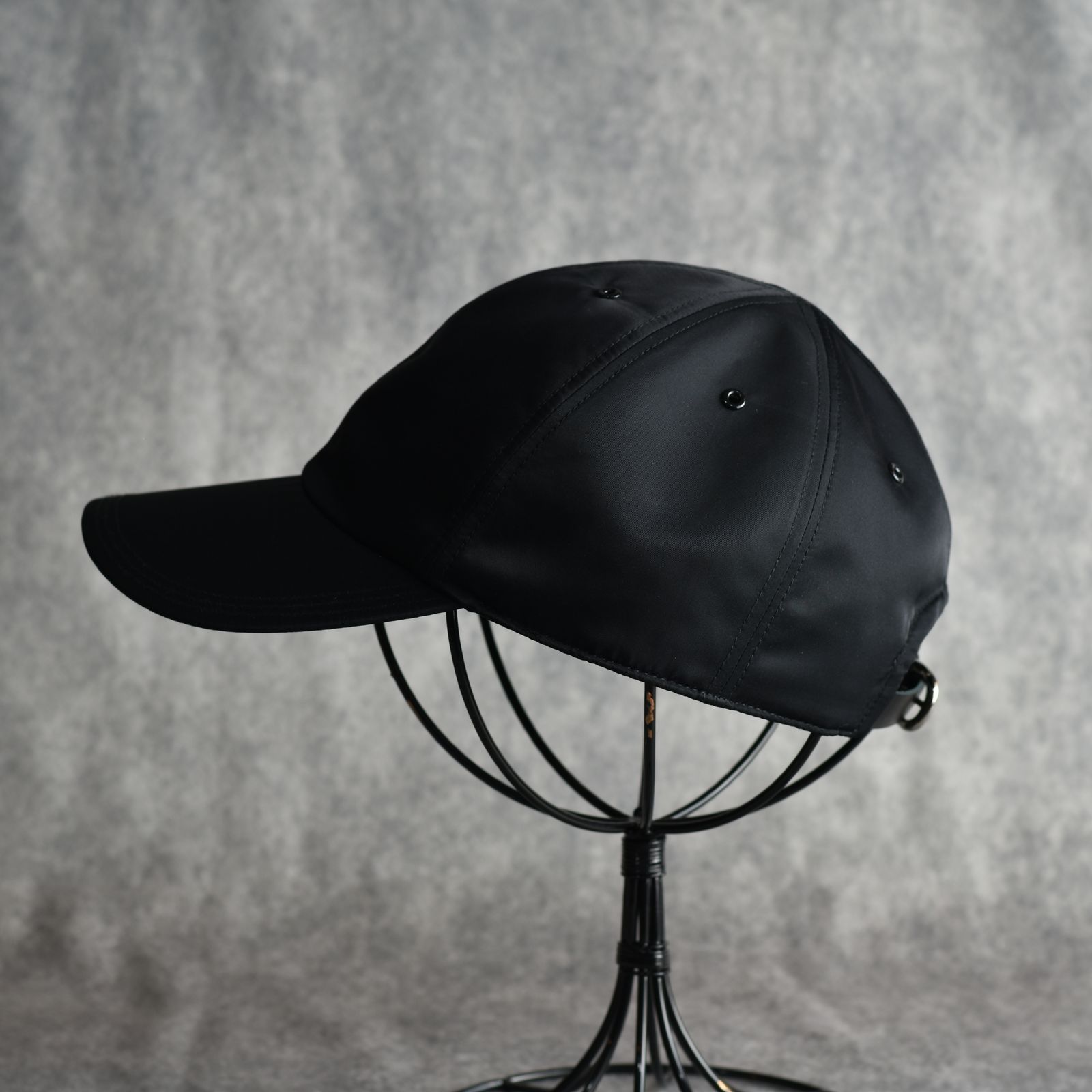 Nylon Twill Curved Visor Cap "MALBEC" (BLACK) / ナイロン キャップ