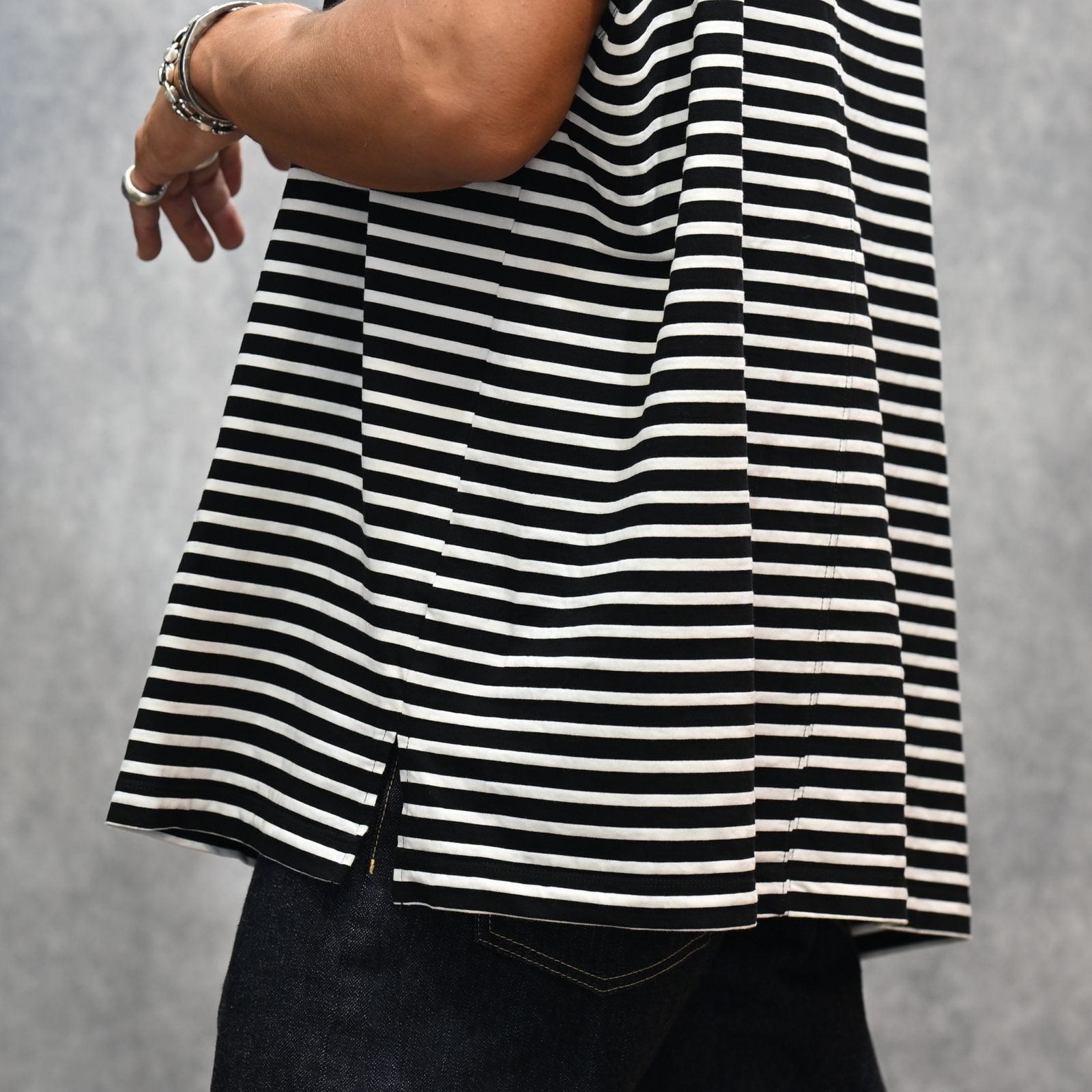 Big Nosleeve Border T-SH （WHITE） / ビック ノースリーブ ボーダーTシャツ （ホワイト） 2505-4007