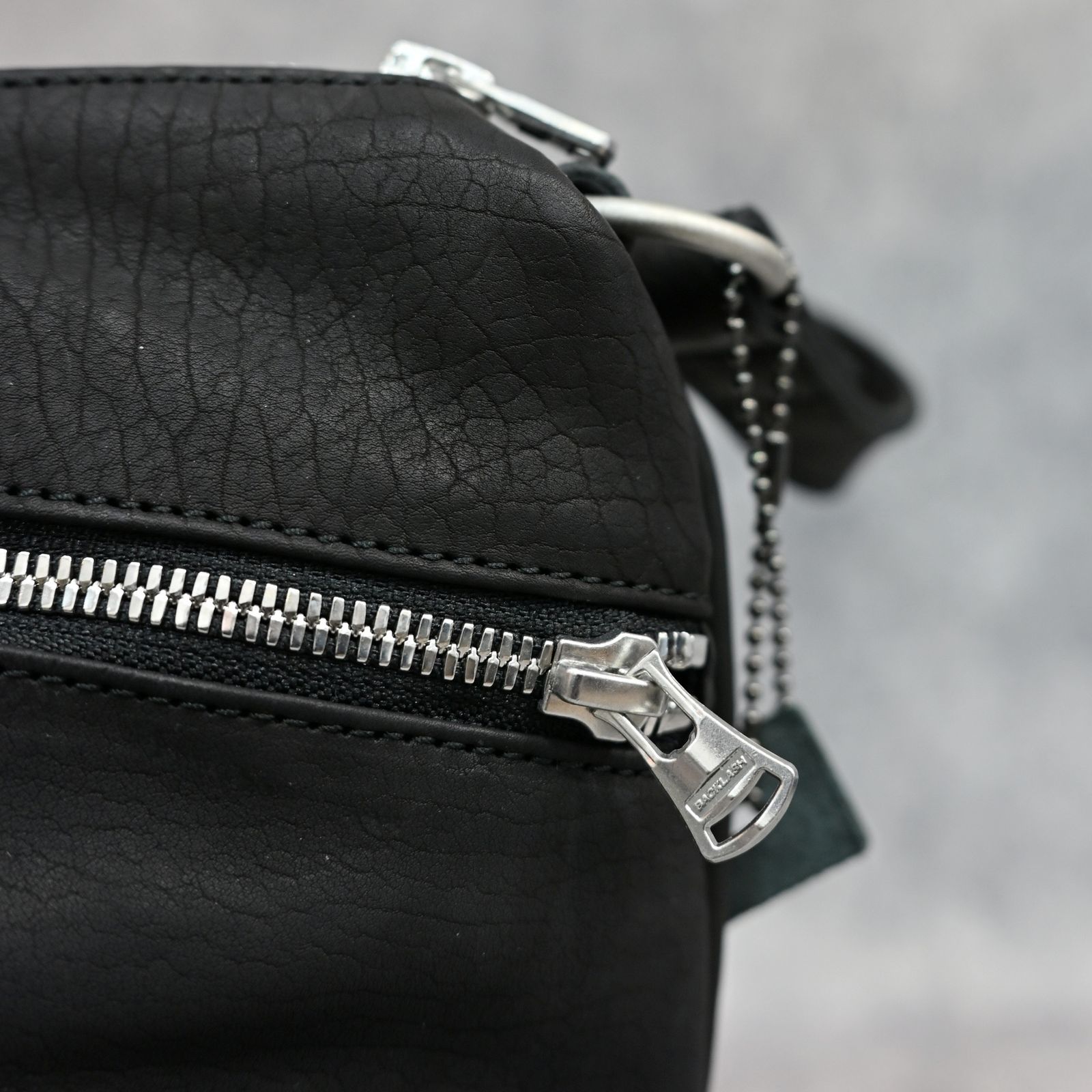 ジャパンカーフ タンニン鞣し 製品洗い加工 （BLACK）254-01