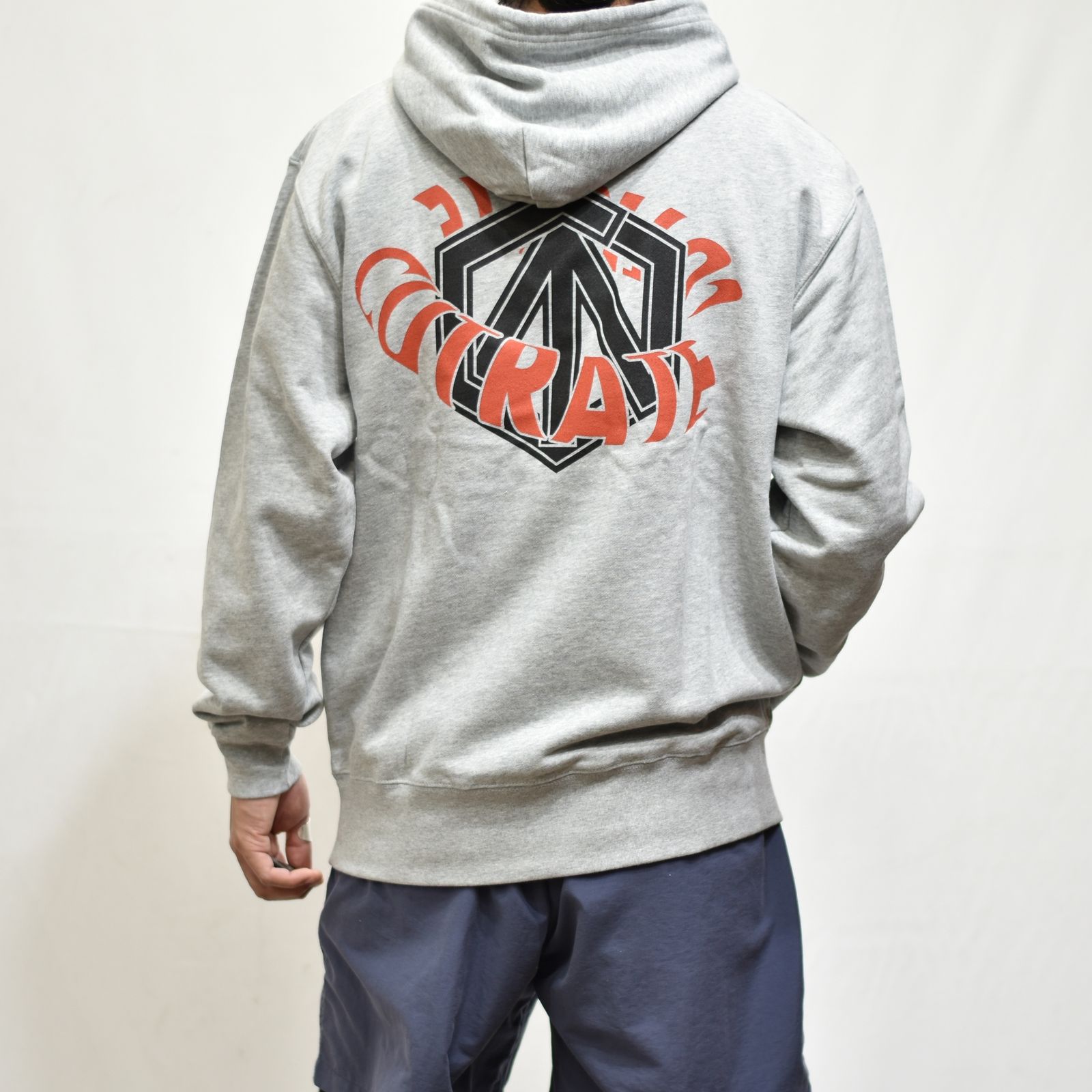 CUTRATE NS LOGO L/S PULLOVER PARKA  (GRAY)