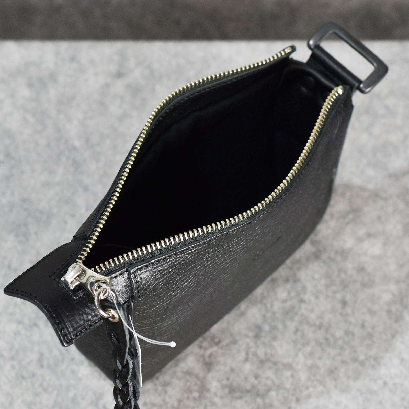 CALEE - STUDS LEATHER MULTI POUCH (BLACK) / スタッズ レザー