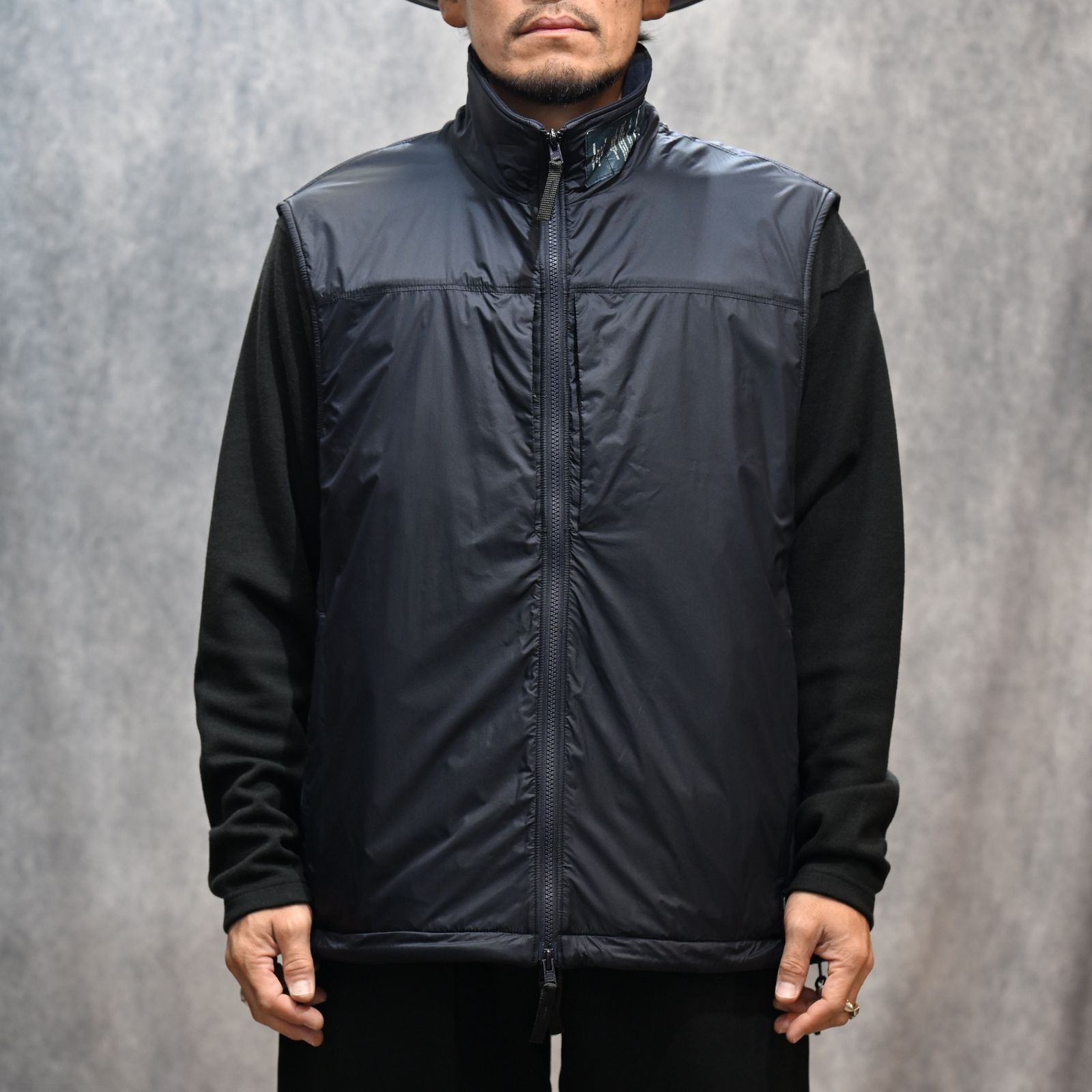 REVERSIBLE VEST （NAVY）｜リバーシブル ベスト｜9252-VE01-003