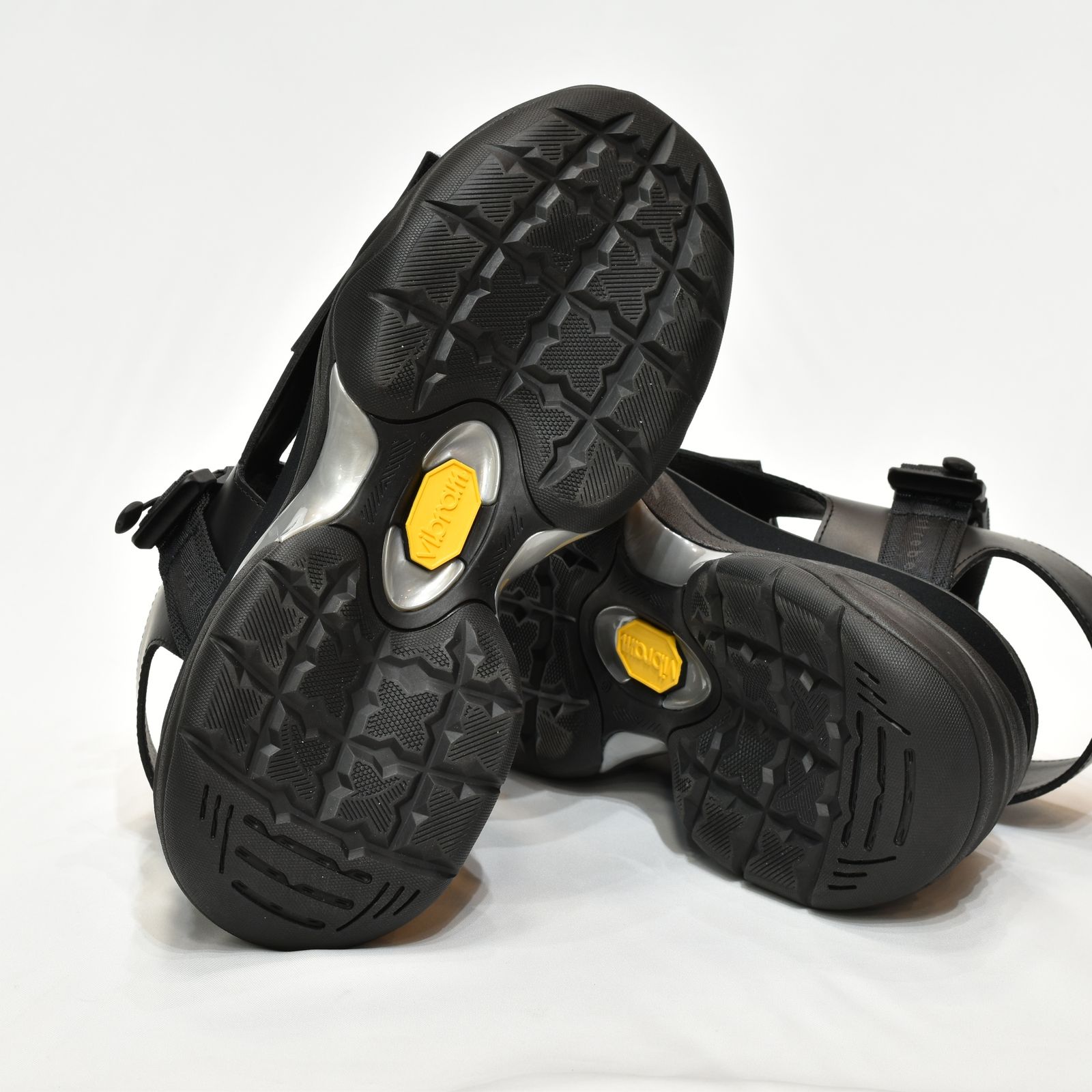 マグネットバックルシューサンダル / LB22SS-SHOES01 (BLACK)