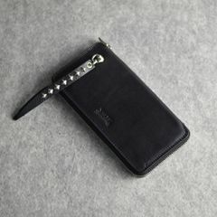 PLANE LEATHER ROUND TYPE ZIP LONG WALLET ＜STUDS CHARM＞ (BLACK) / ラウンドジップ 長財布 <スタッズチャーム>