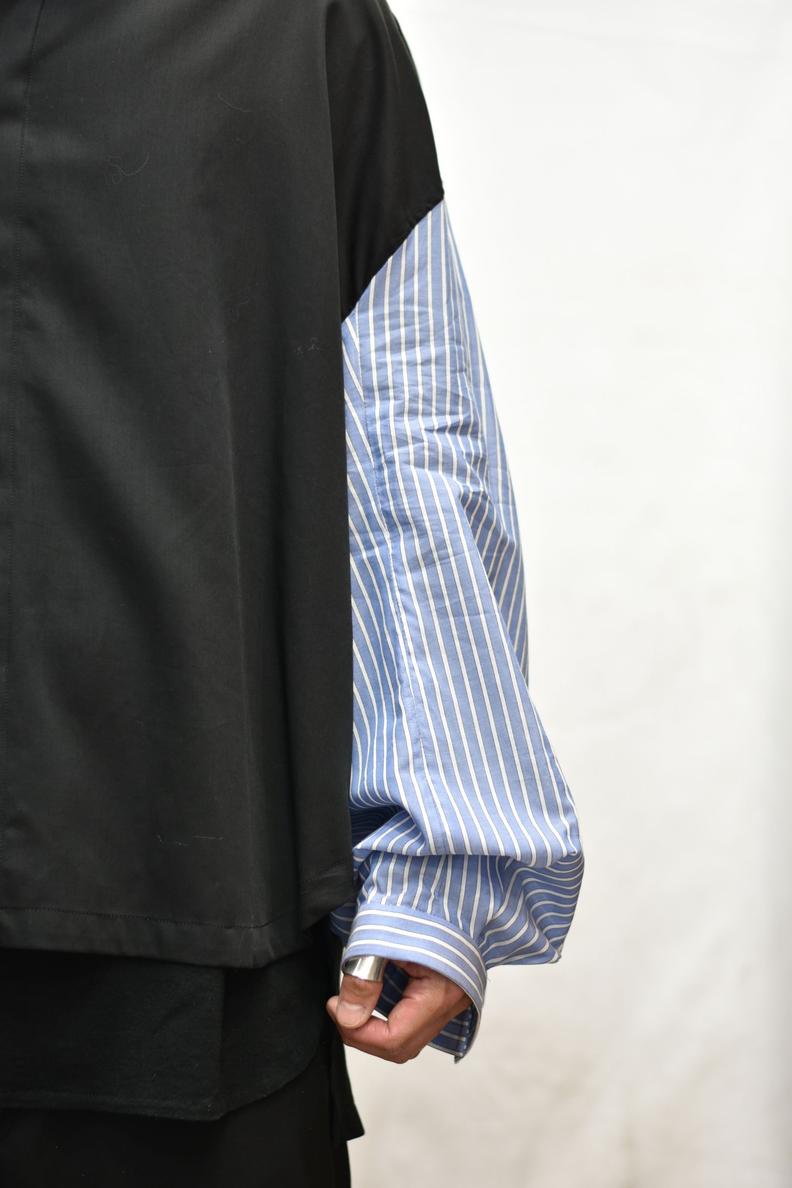 スタンドカラー ルーズシャツ / LB21SS-SH02-ST (BLACK×SAX STRIPE)