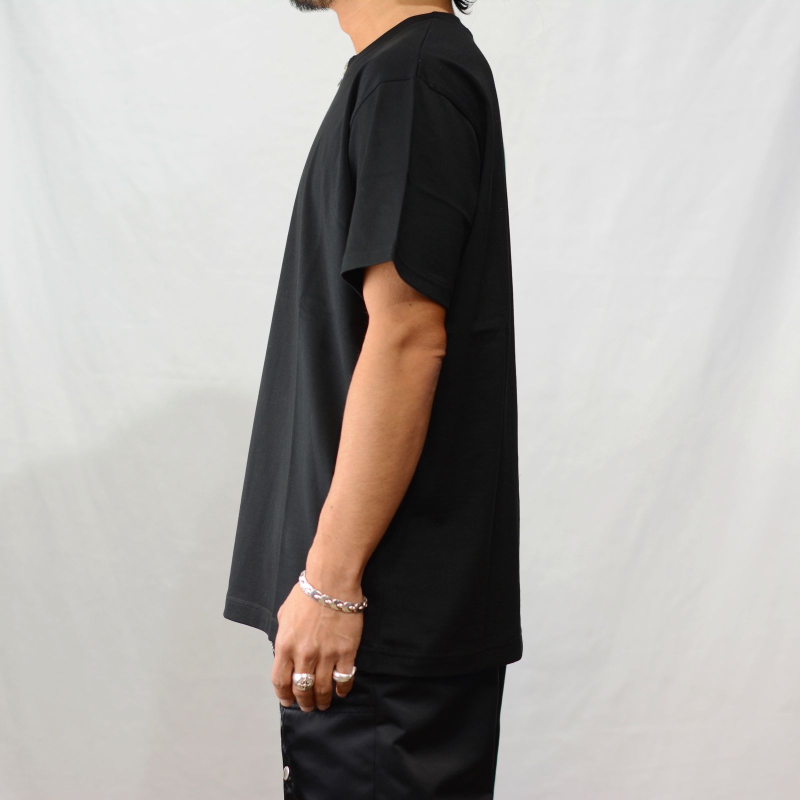 Zip t-shirt (BLK)